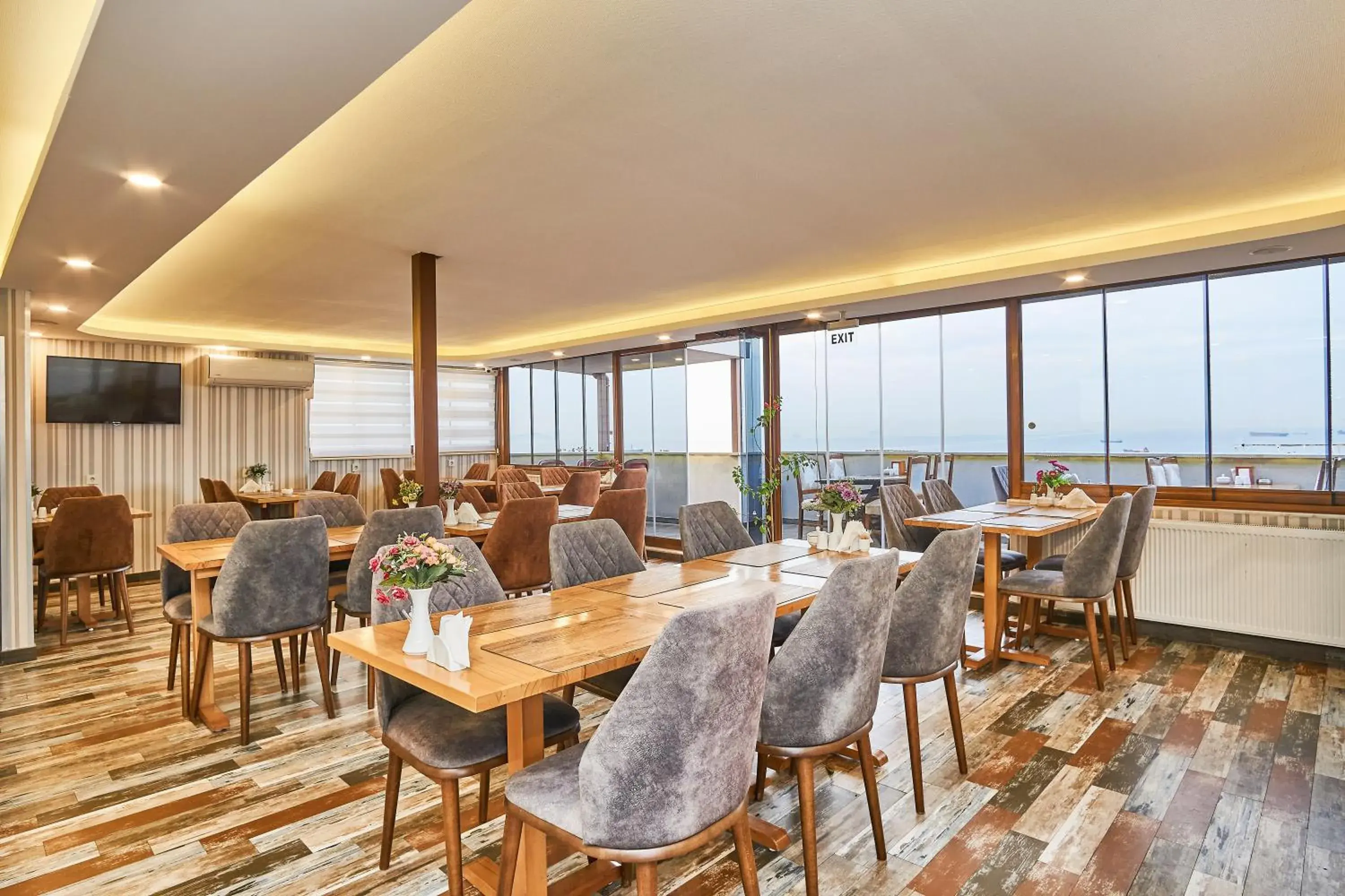 Restaurant/places to eat in Beyazit Palace Hotel Restaurant/places to eat in Beyazit Palace Hotel