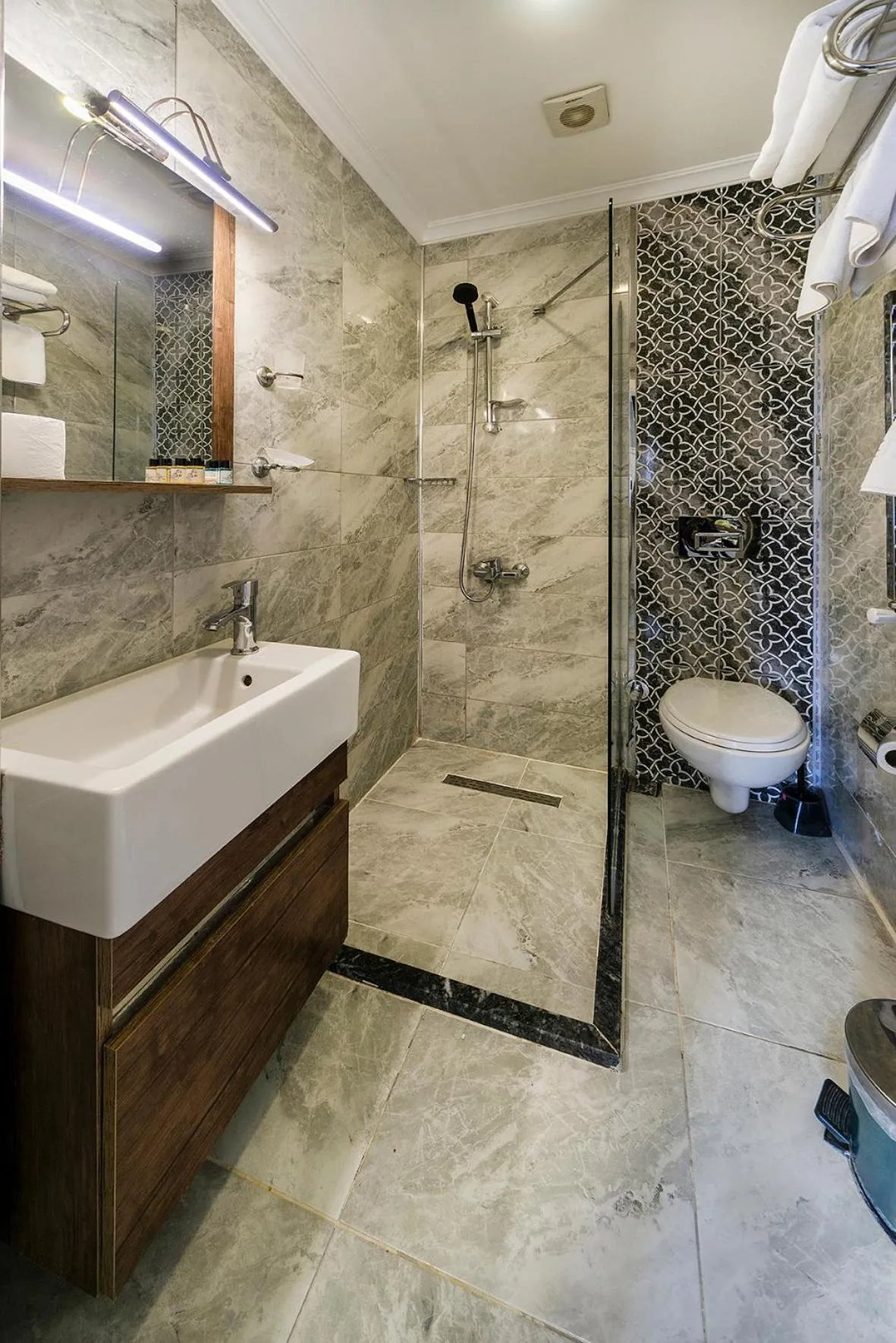 Bathroom in Beyazit Palace Hotel