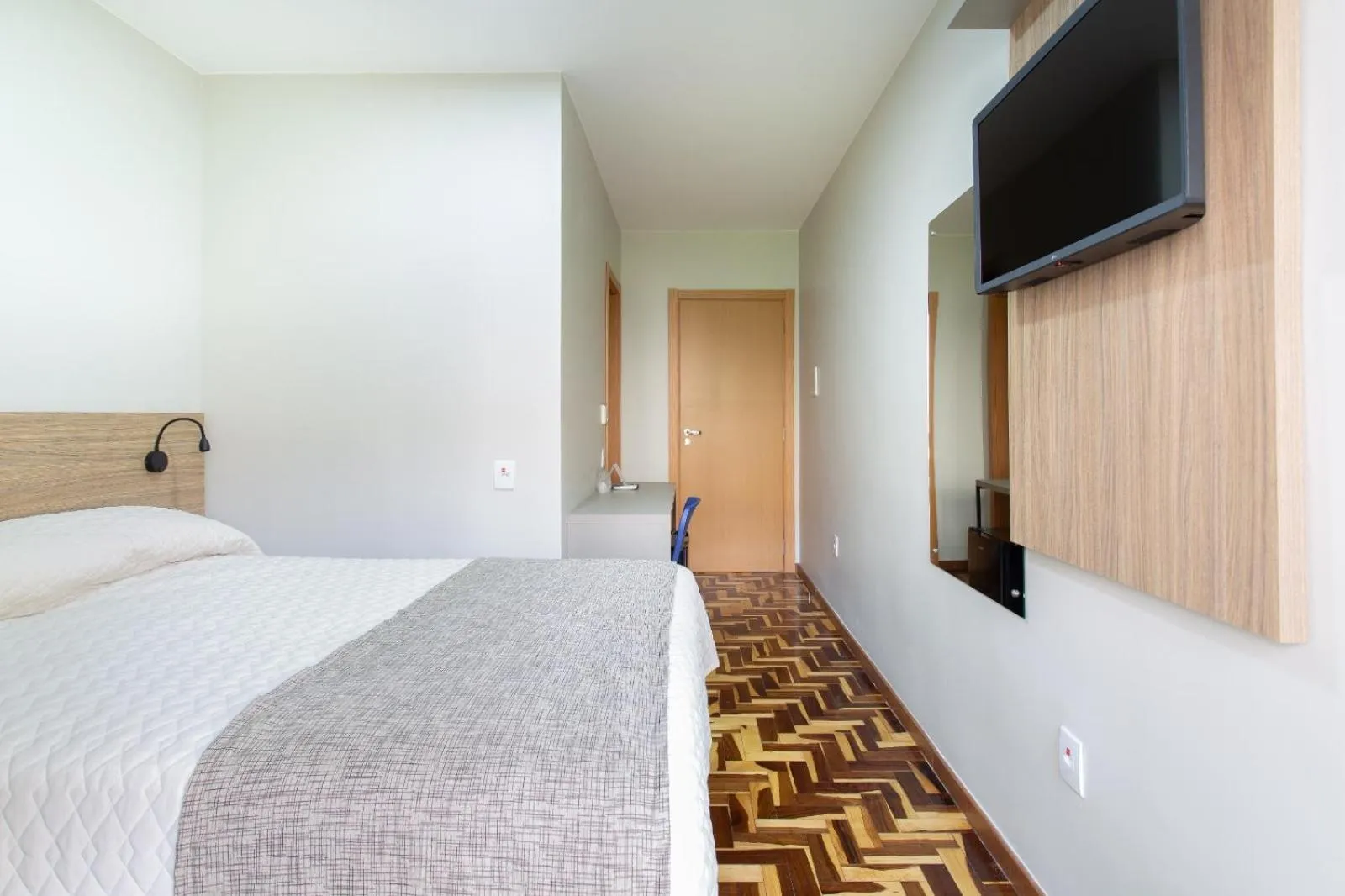 Bed in Hotel Dom Rafael Business