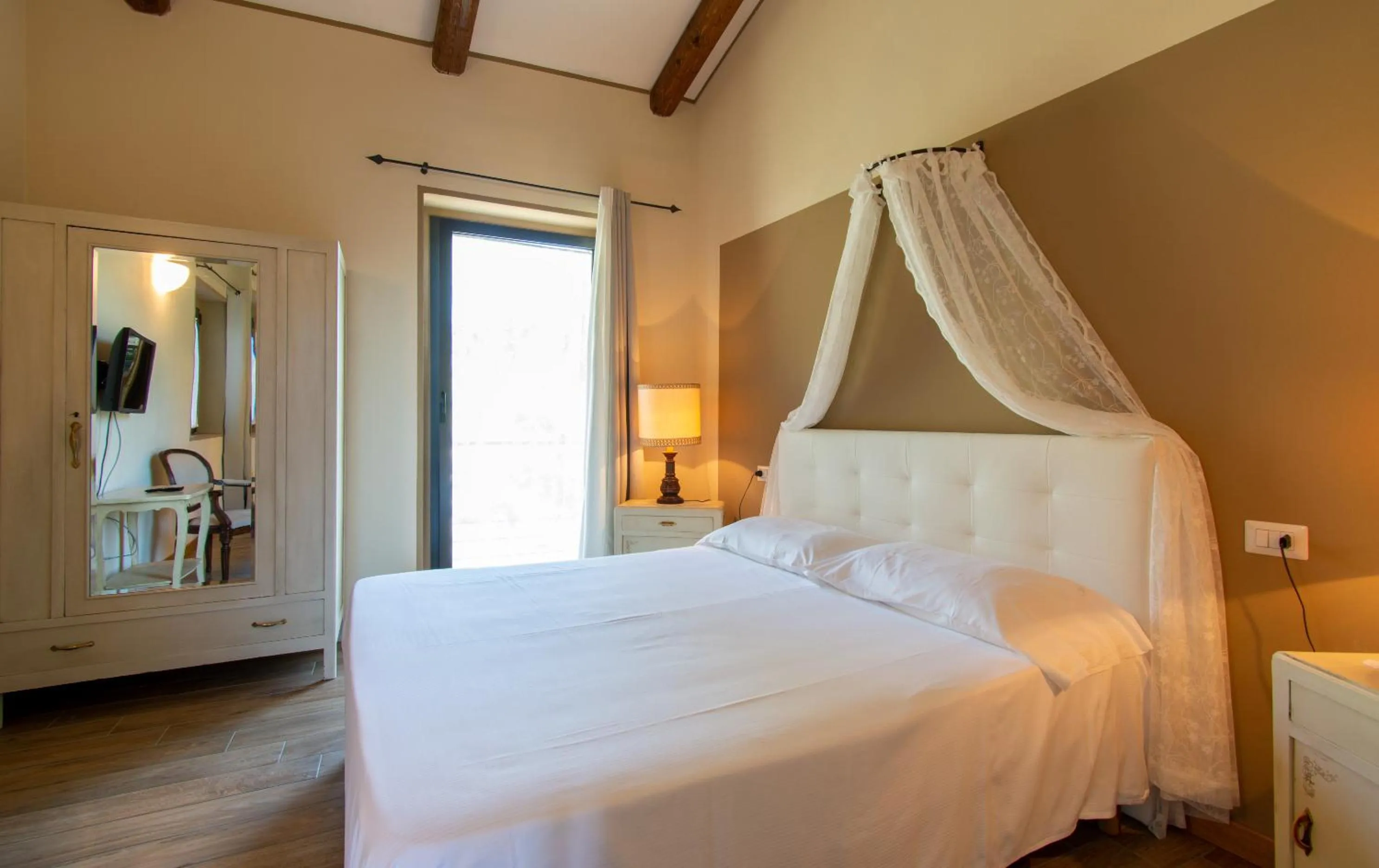 Bedroom, Bed in Ca Montiglio