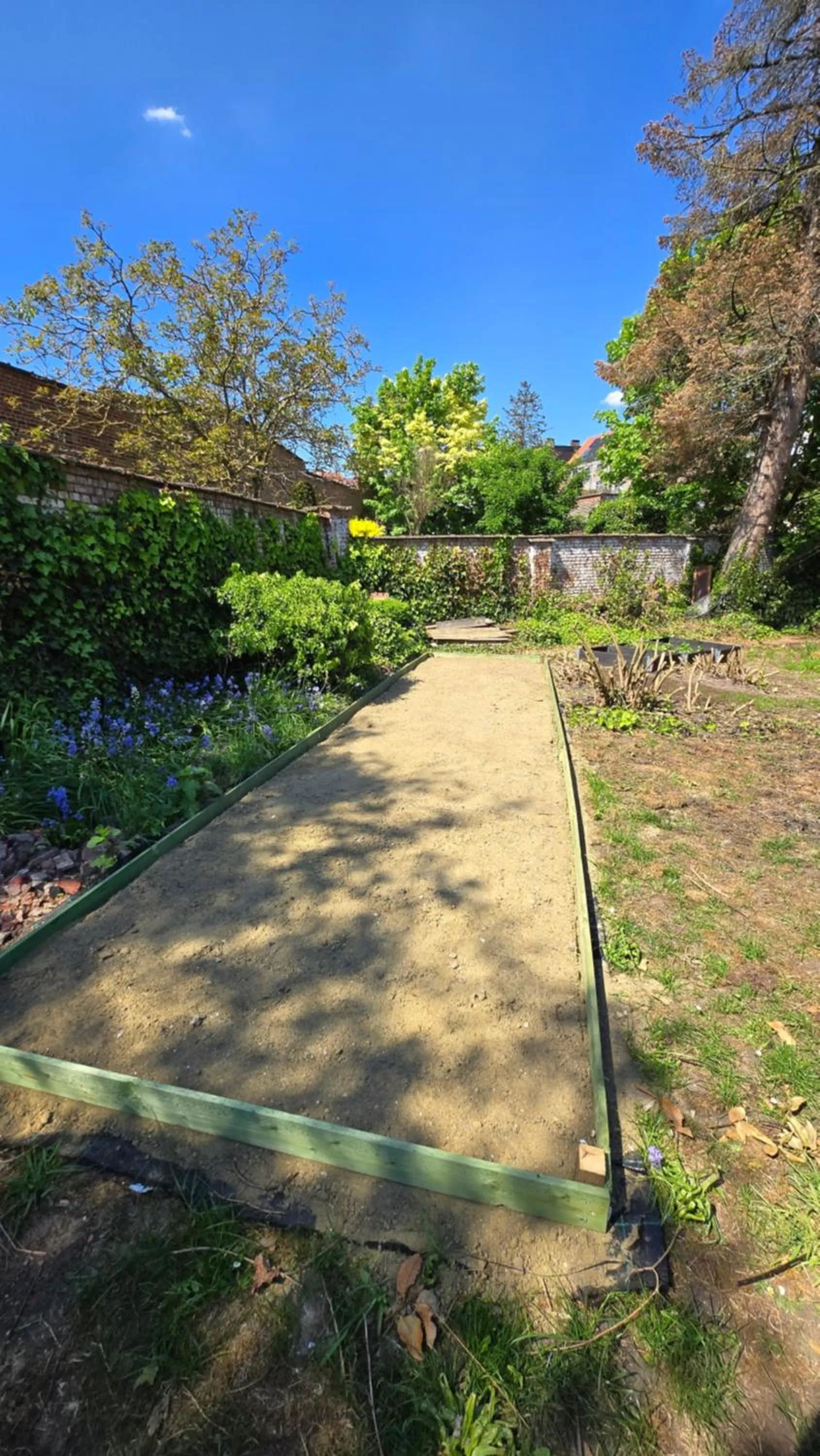 Property building in OsTi