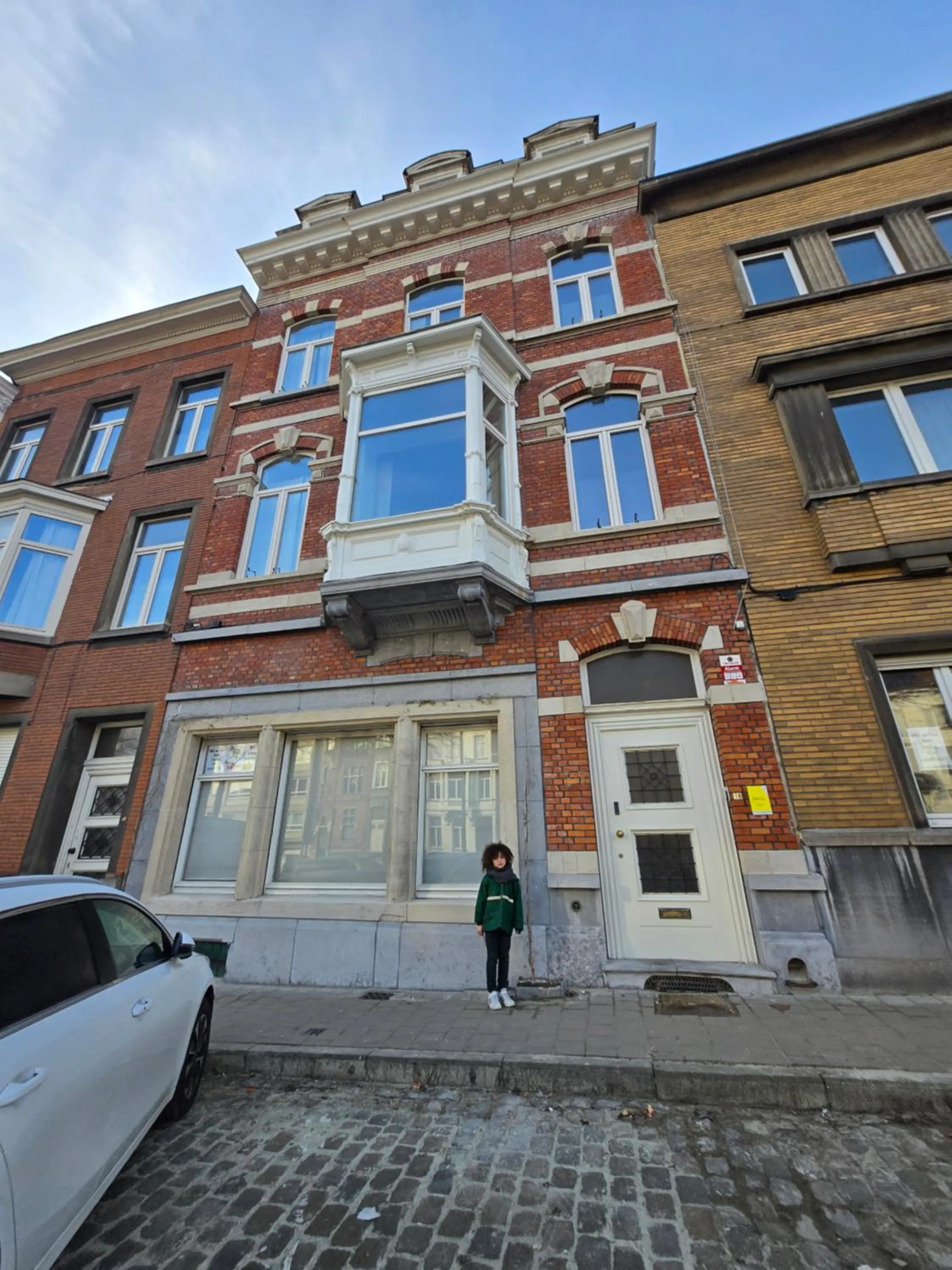 Property building in OsTi