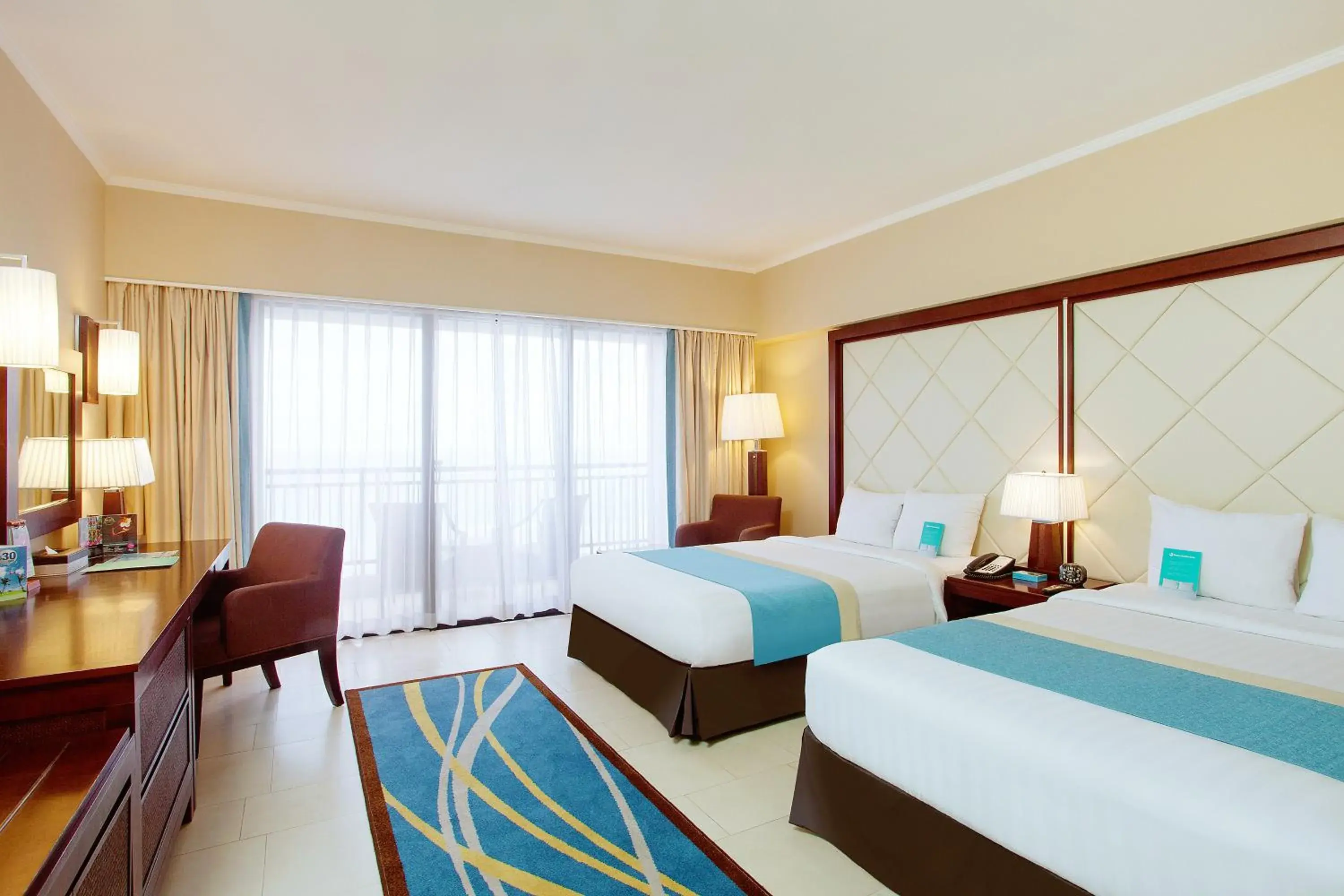 Restaurant/places to eat, Bed in Pacific Islands Club Guam Restaurant/places to eat, Bed in Pacific Islands Club Guam