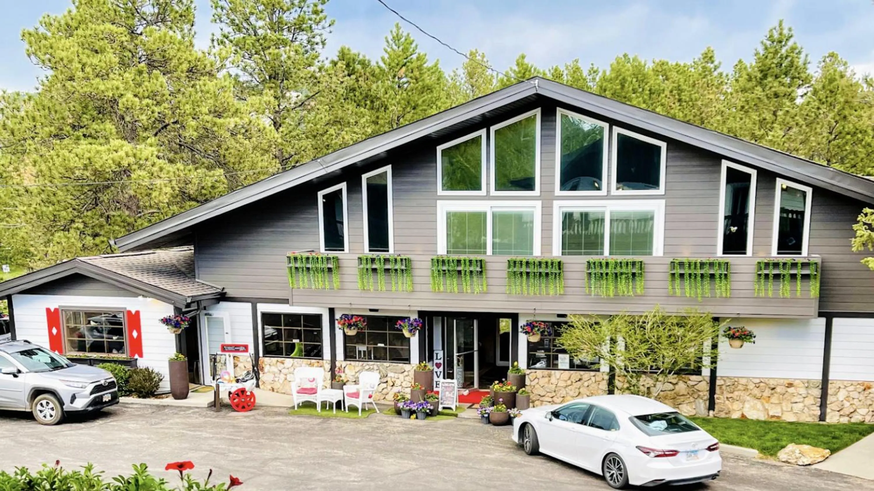 Bavarian Inn, Black Hills