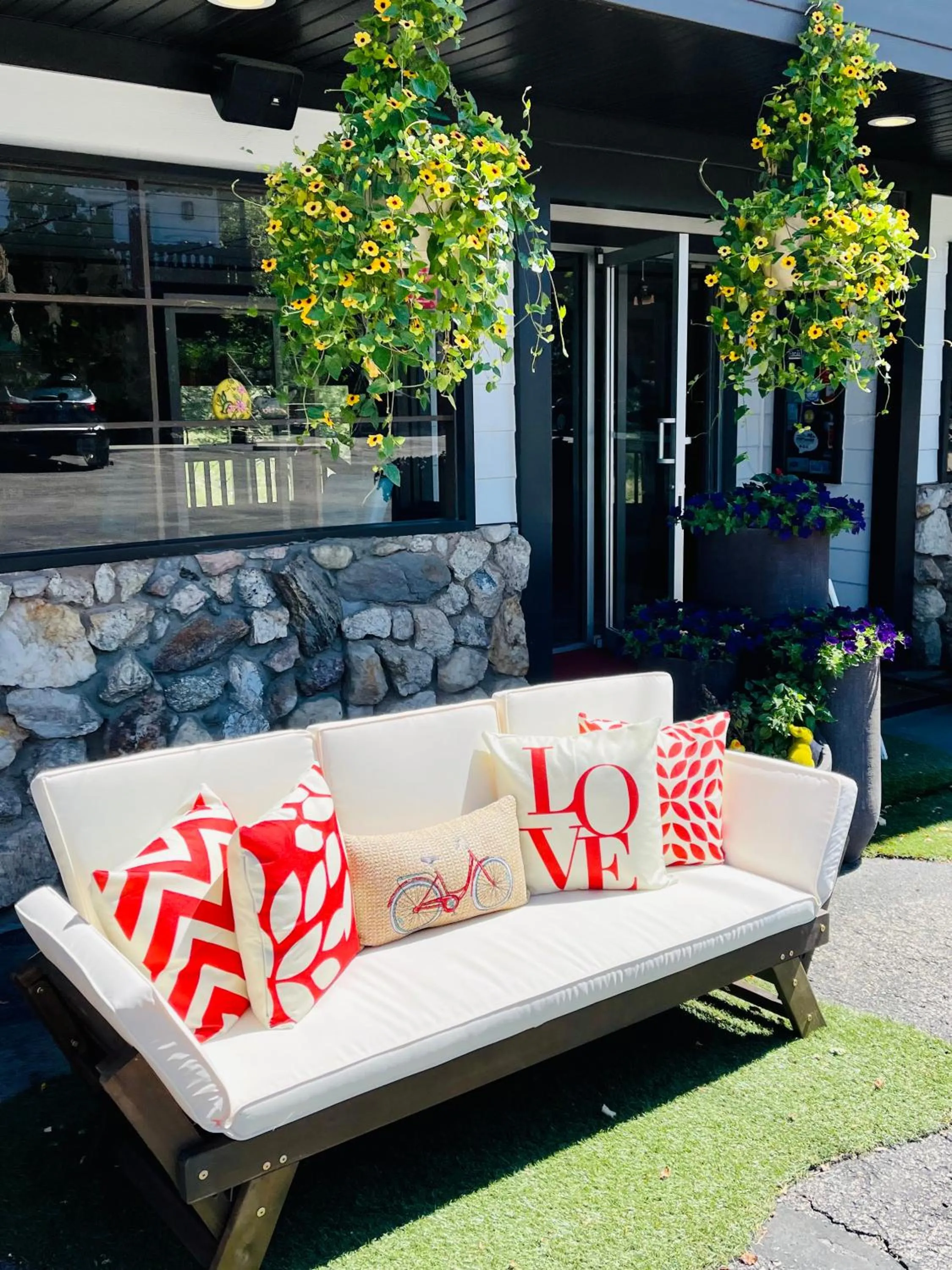 Bavarian Inn, Black Hills