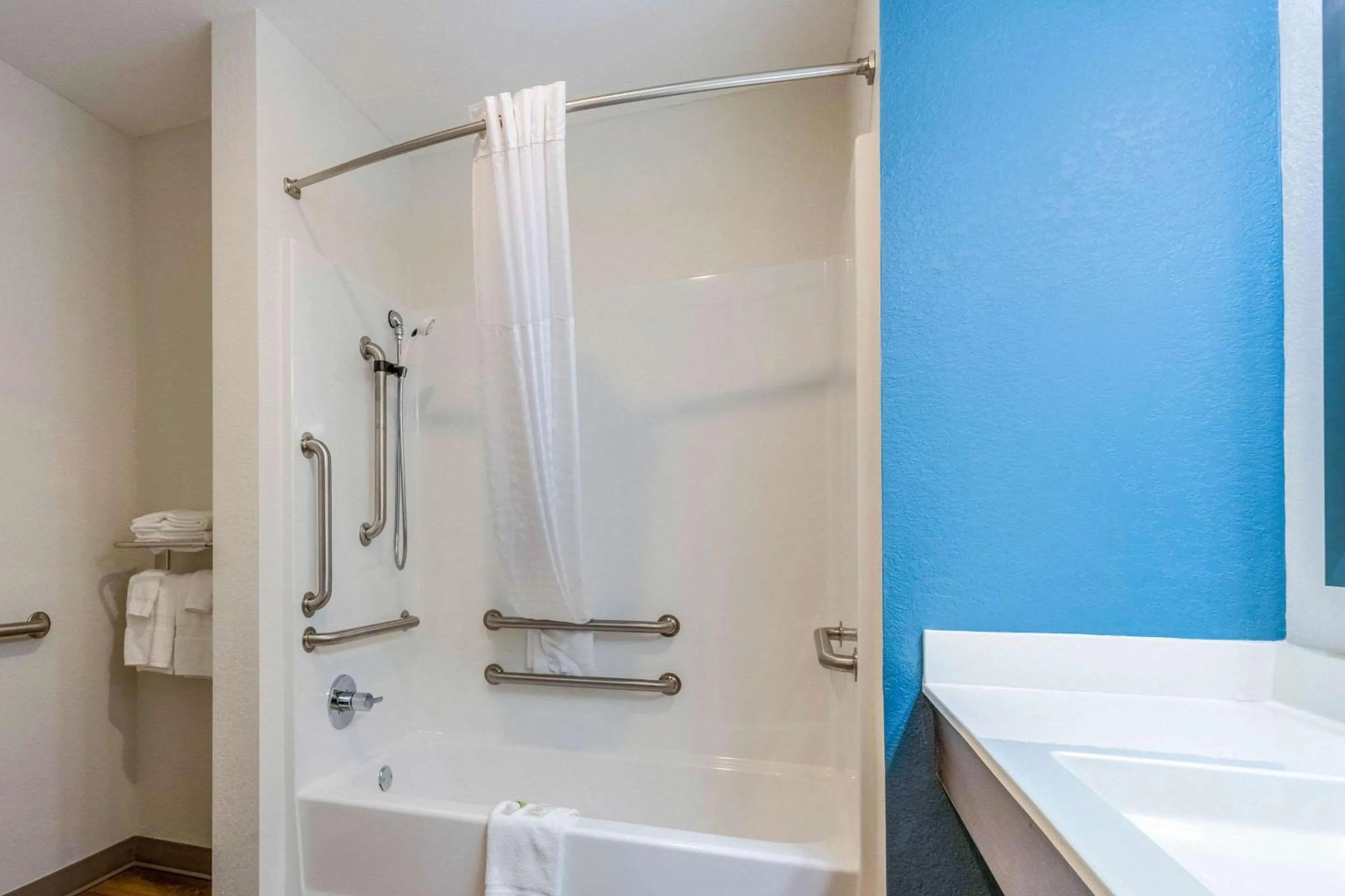 Bathroom in WoodSpring Suites Miramar