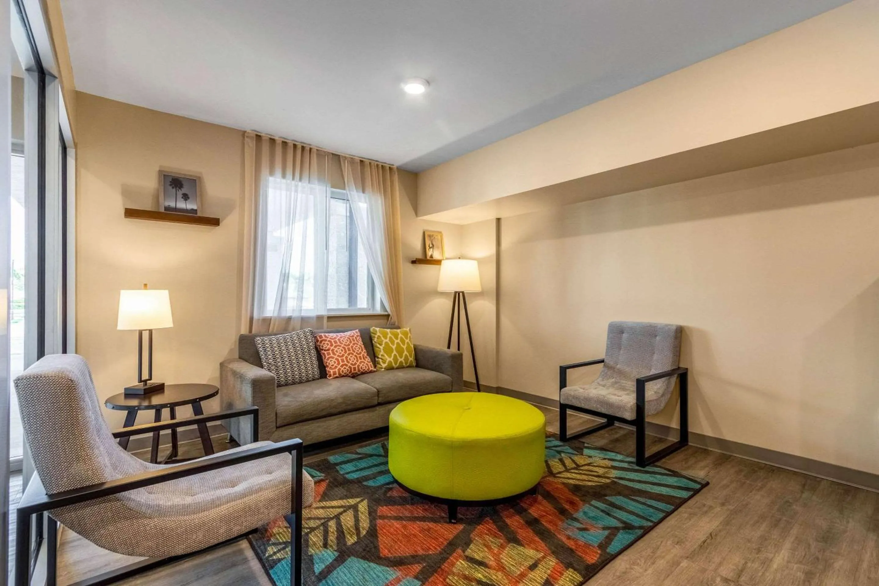 Lobby or reception in WoodSpring Suites Miramar