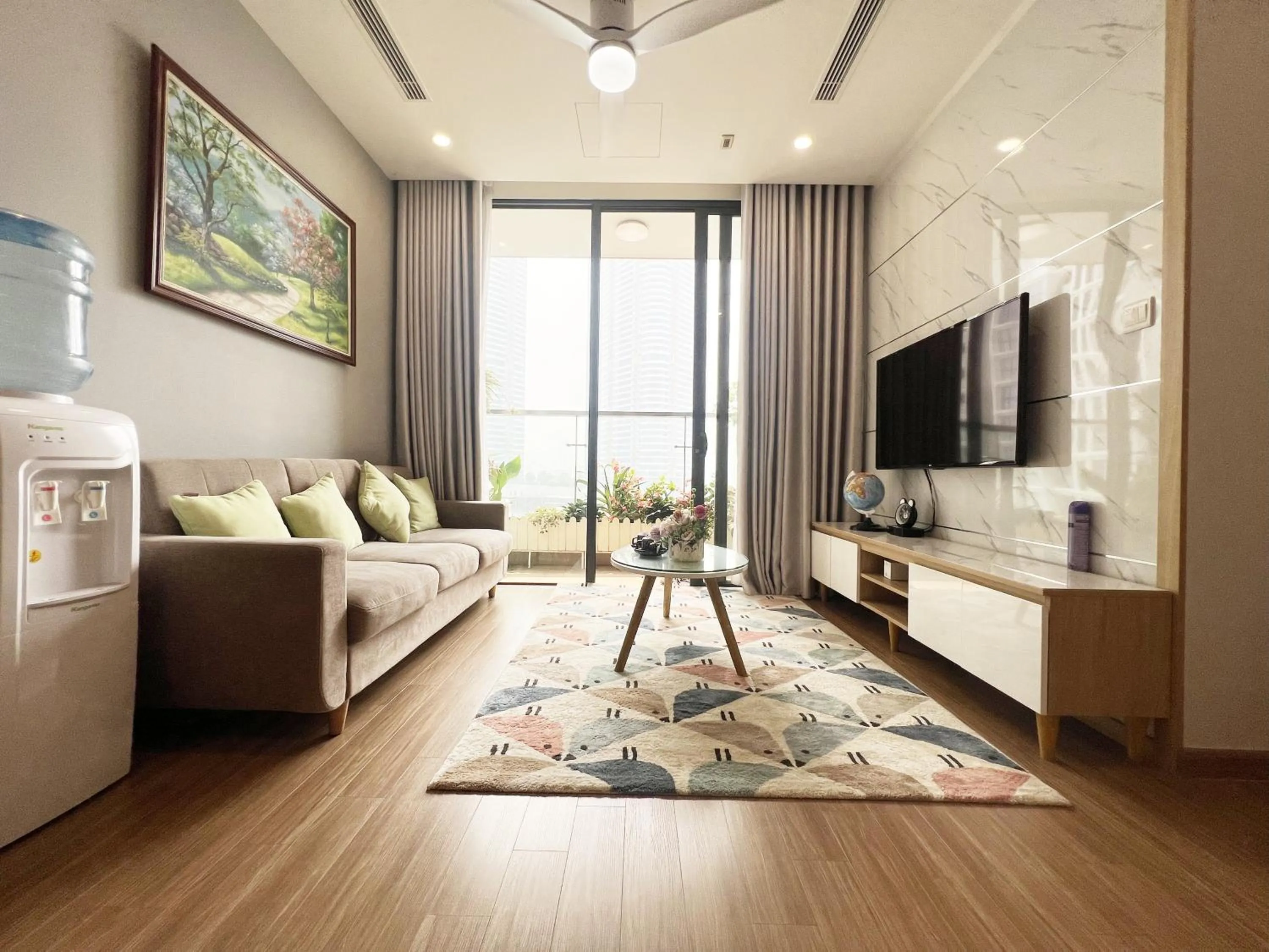 Luxury Apartment Vinhomes Skylake