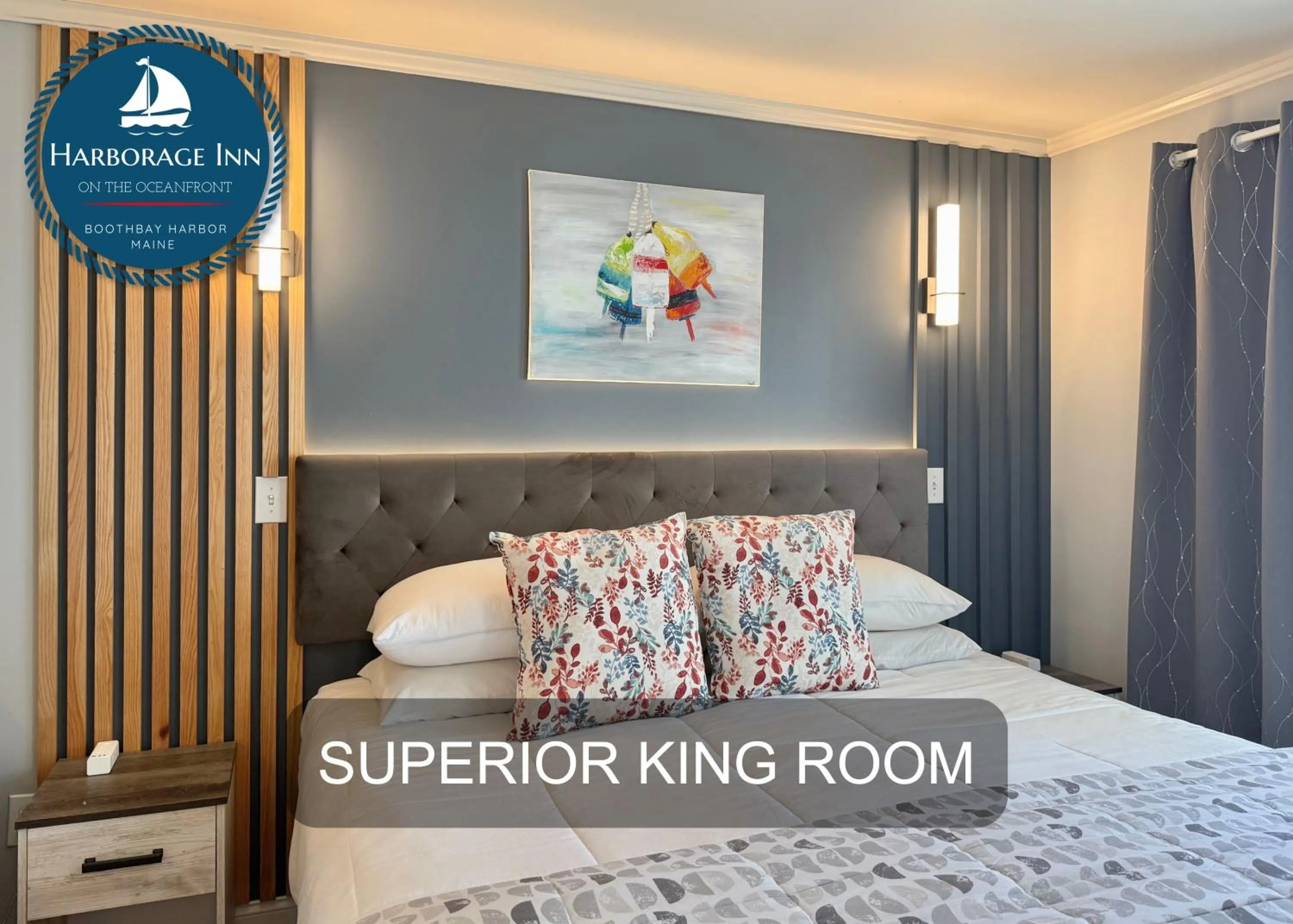 Bed in Harborage Inn on the Oceanfront