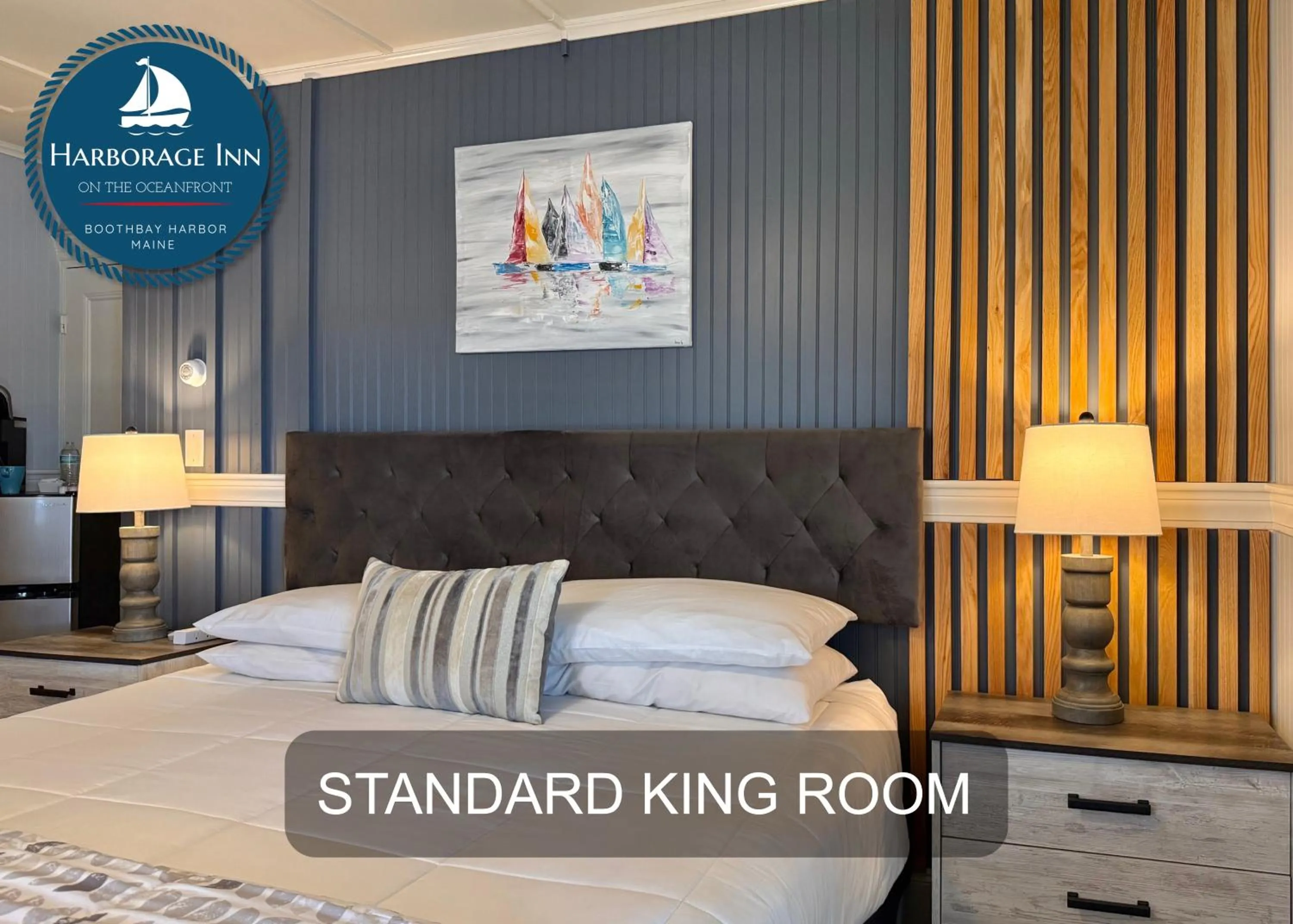 Bed in Harborage Inn on the Oceanfront