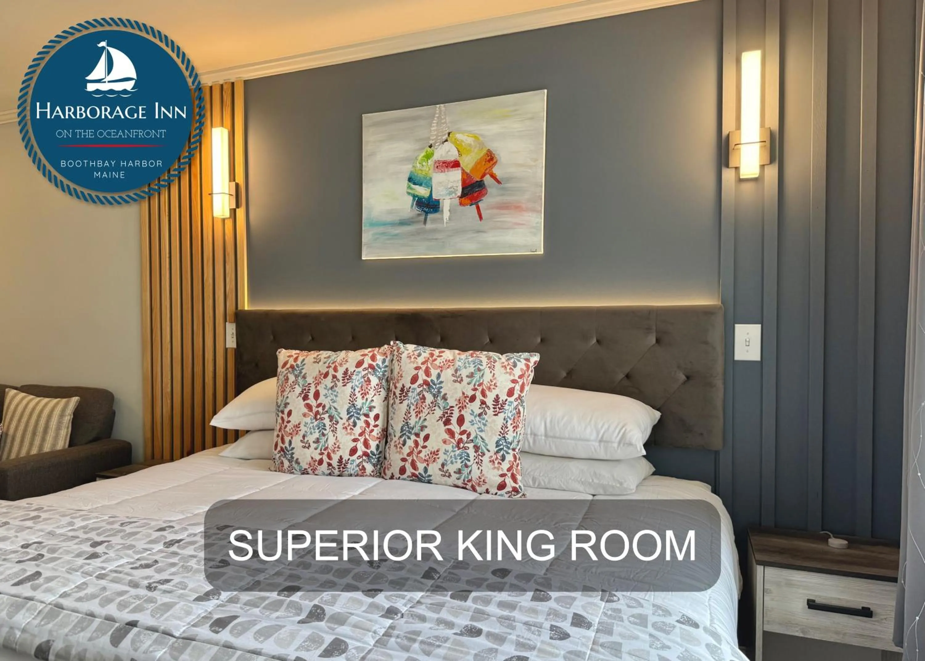 Bed in Harborage Inn on the Oceanfront