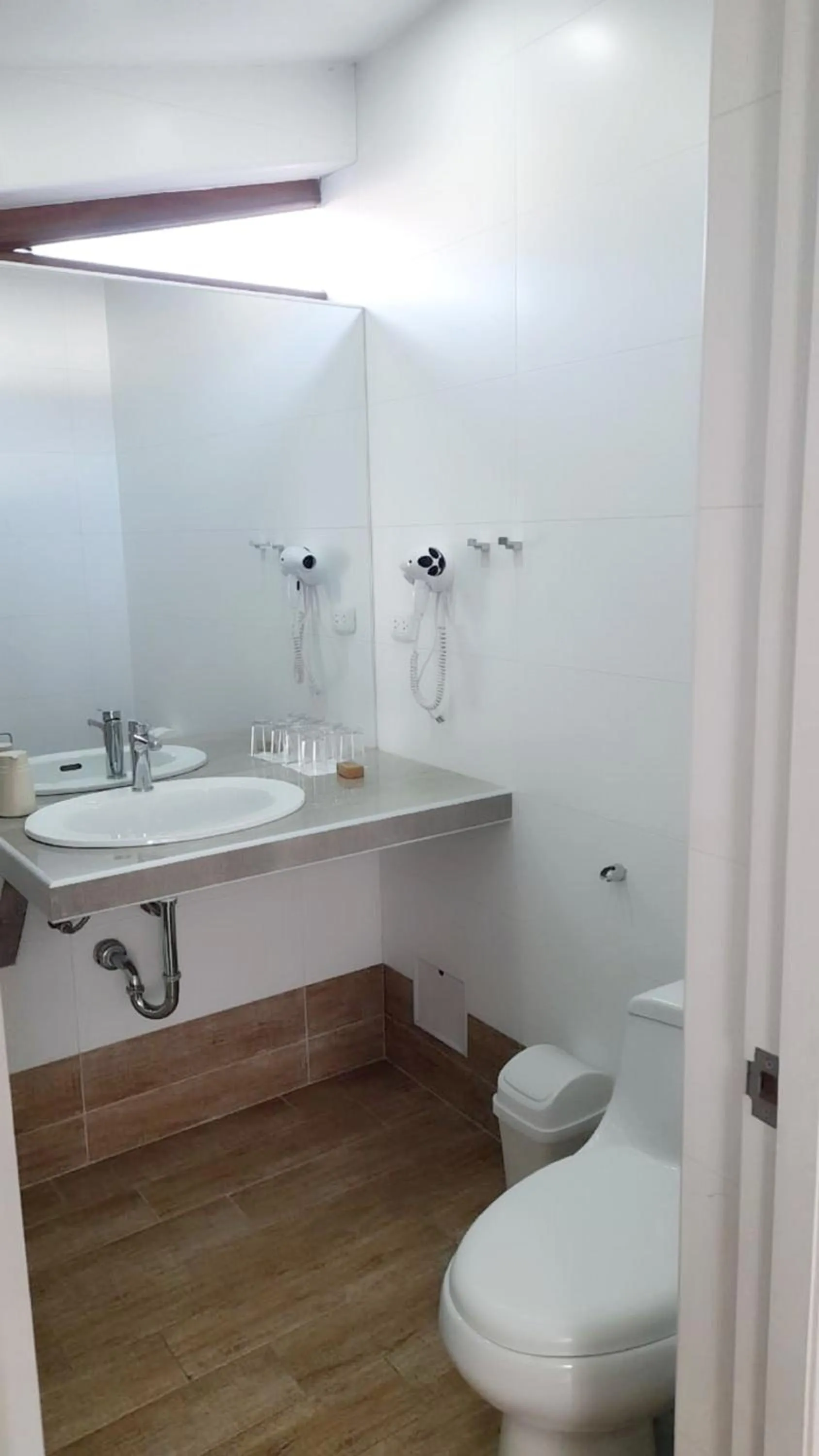 Bathroom in Katari Apart Hotel at Qorikancha