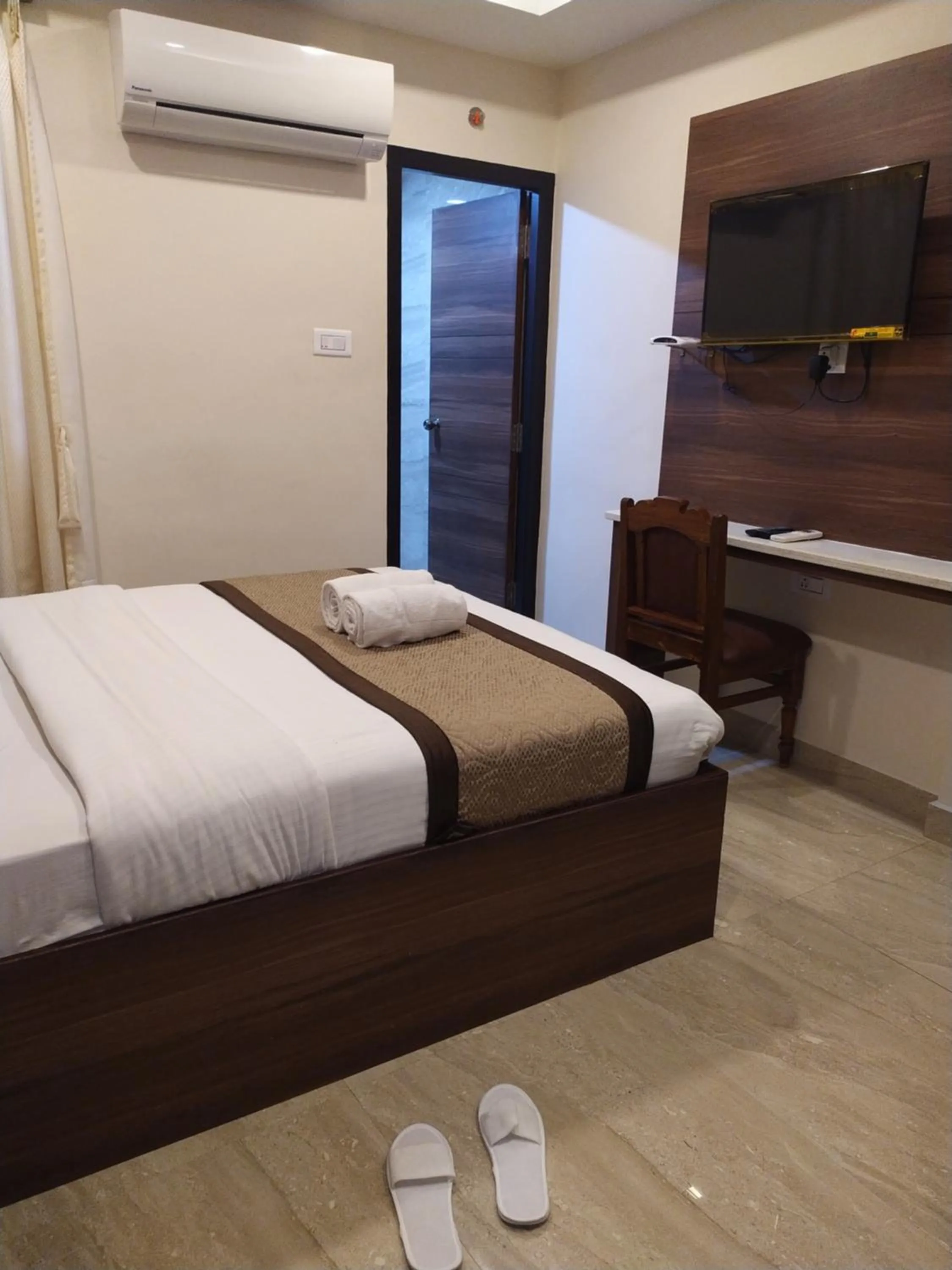 Bed in Hotel White Boutique