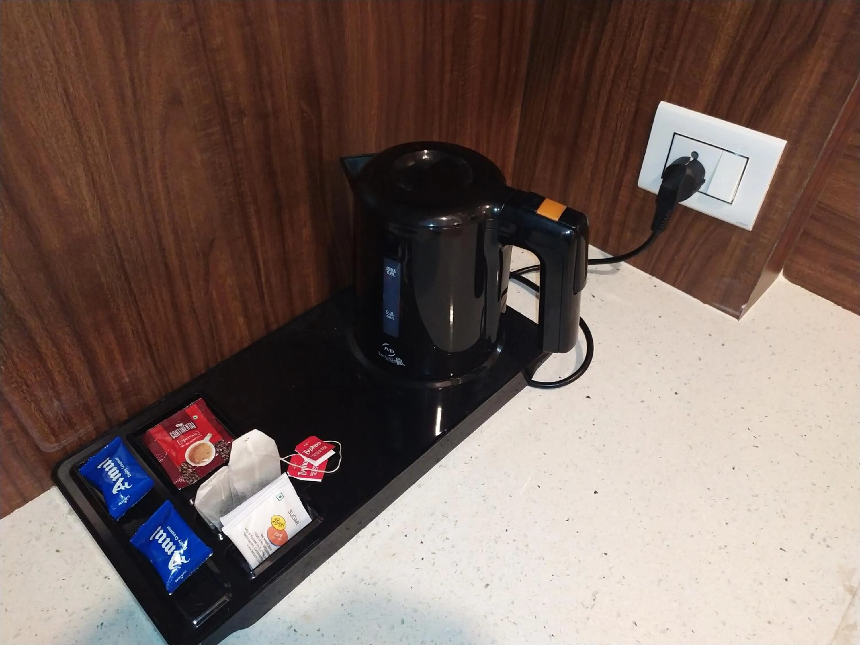 Coffee/tea facilities in Hotel White Boutique