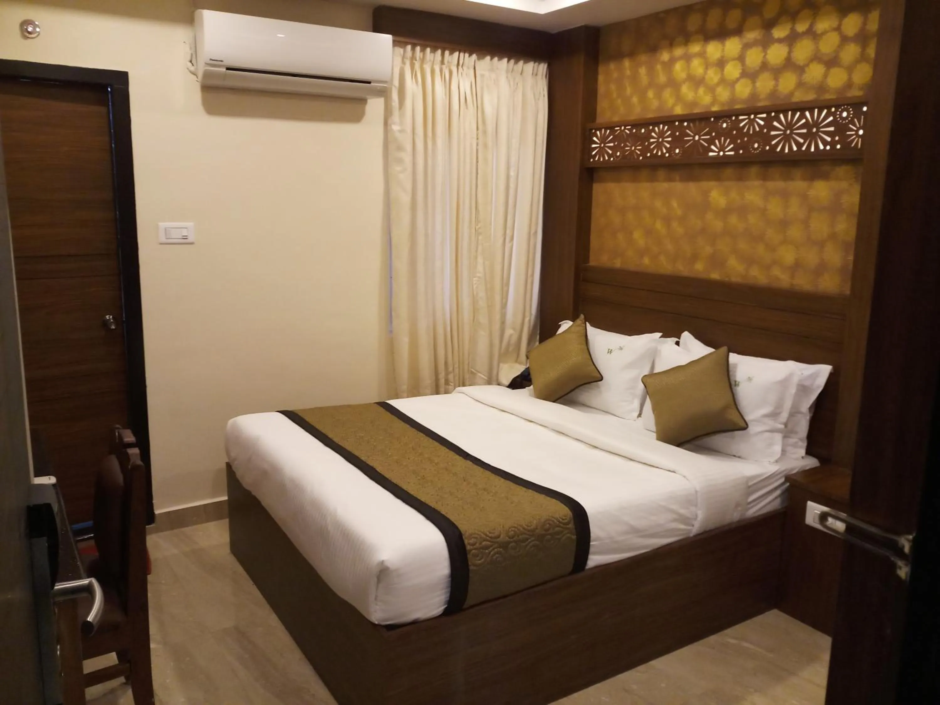 Bed in Hotel White Boutique