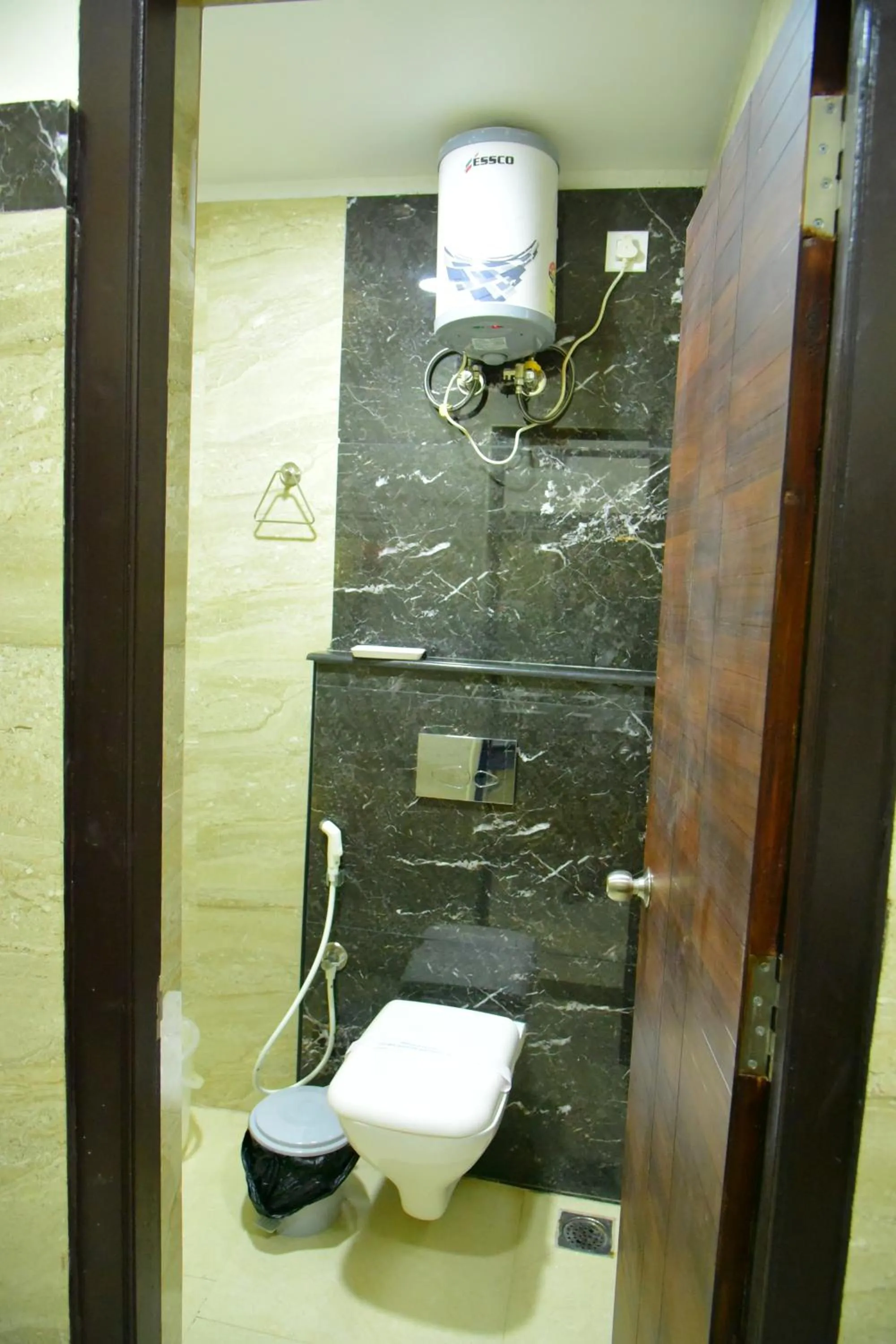 Toilet in Hotel White Boutique