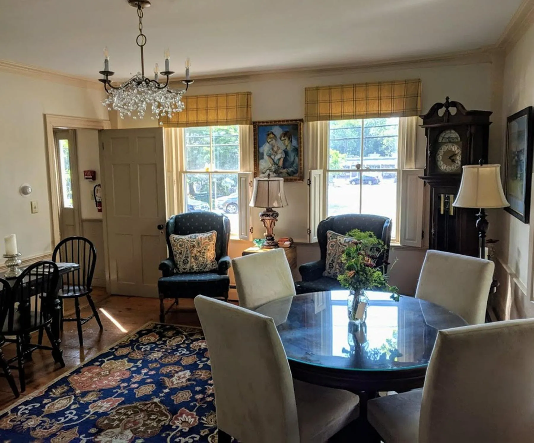 Communal lounge/ TV room in Elms of Camden