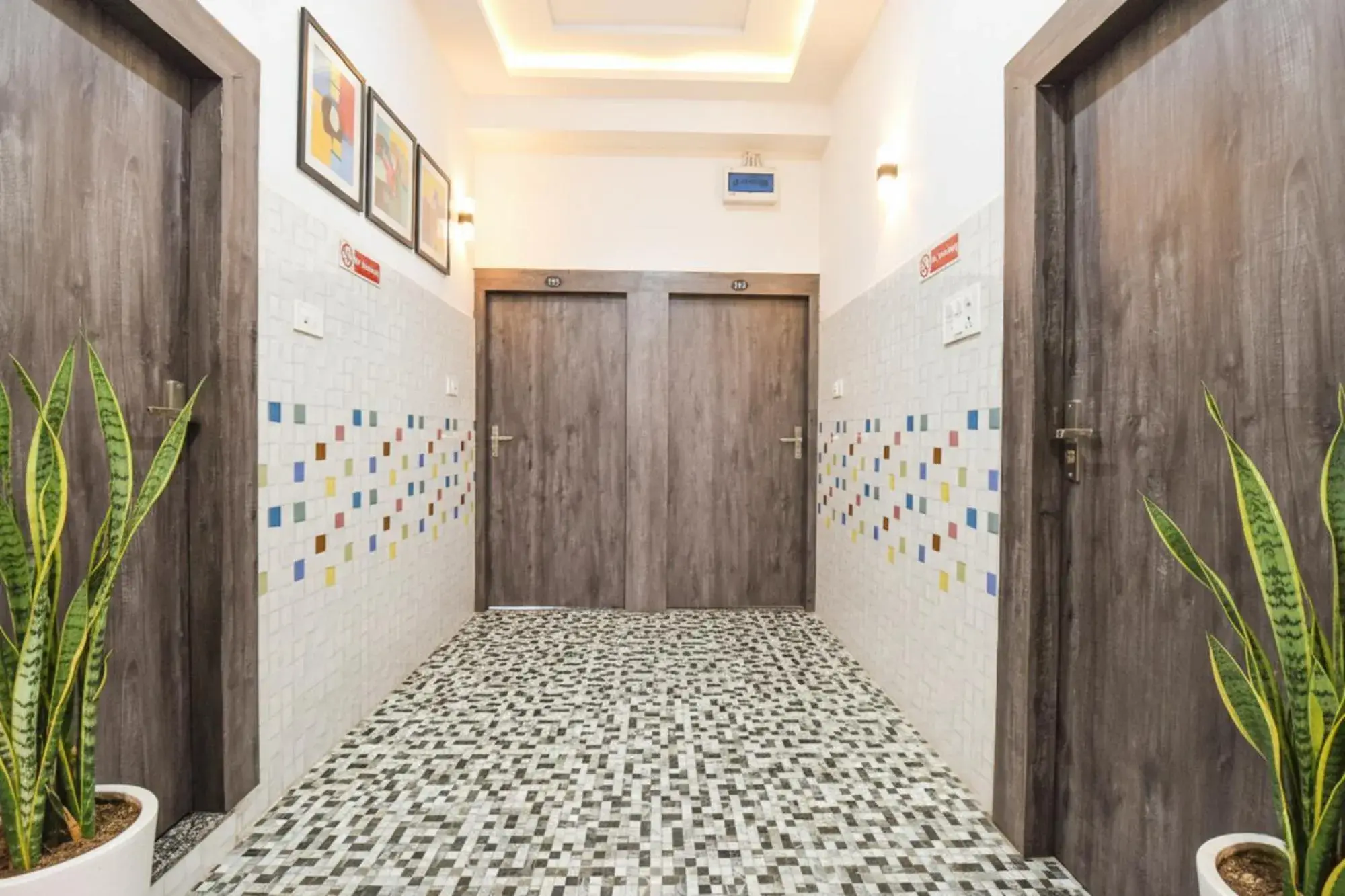 Lobby or reception in FabHotel Soni Palace Lobby or reception in FabHotel Soni Palace