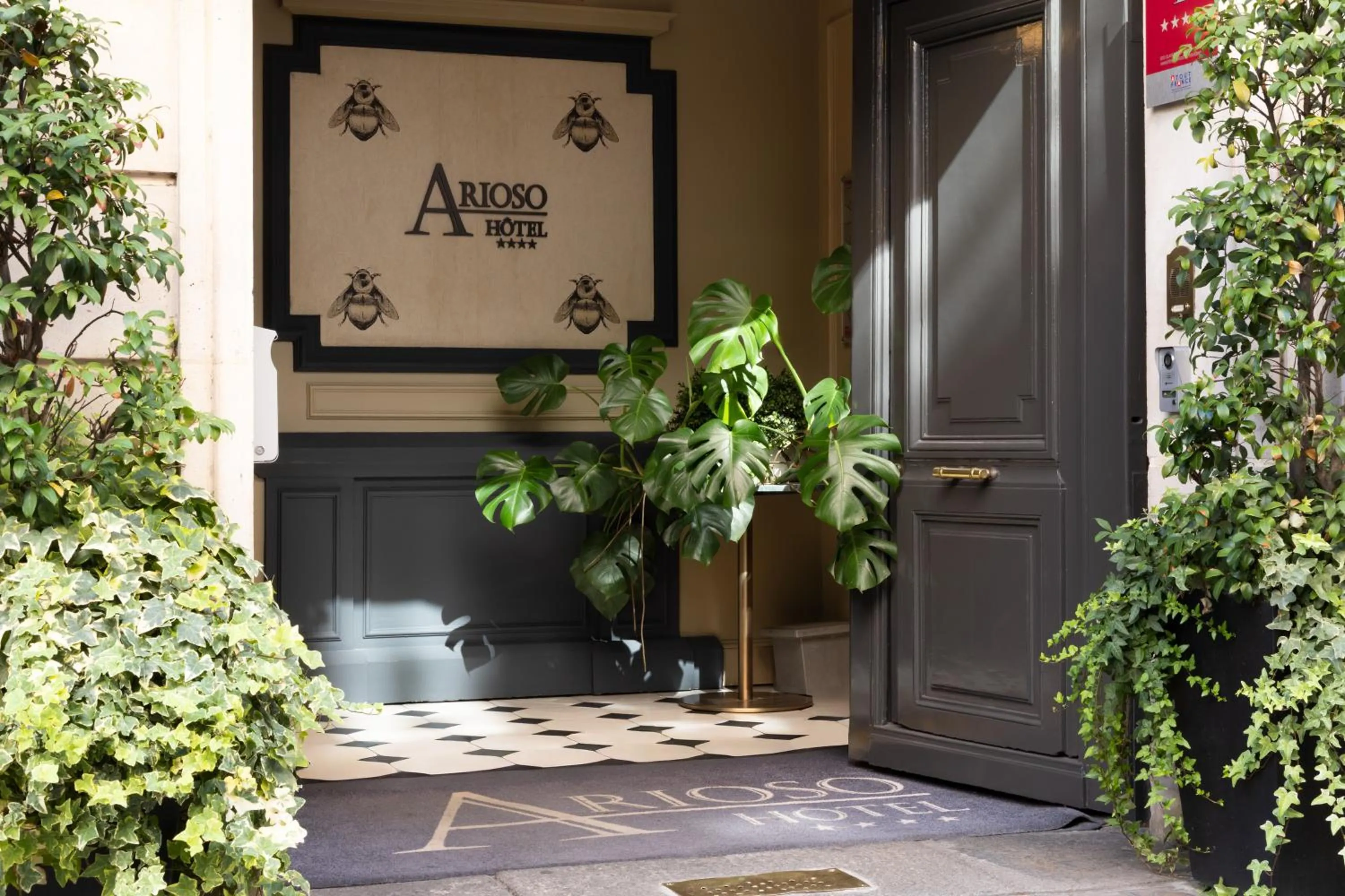 Facade/entrance in Arioso