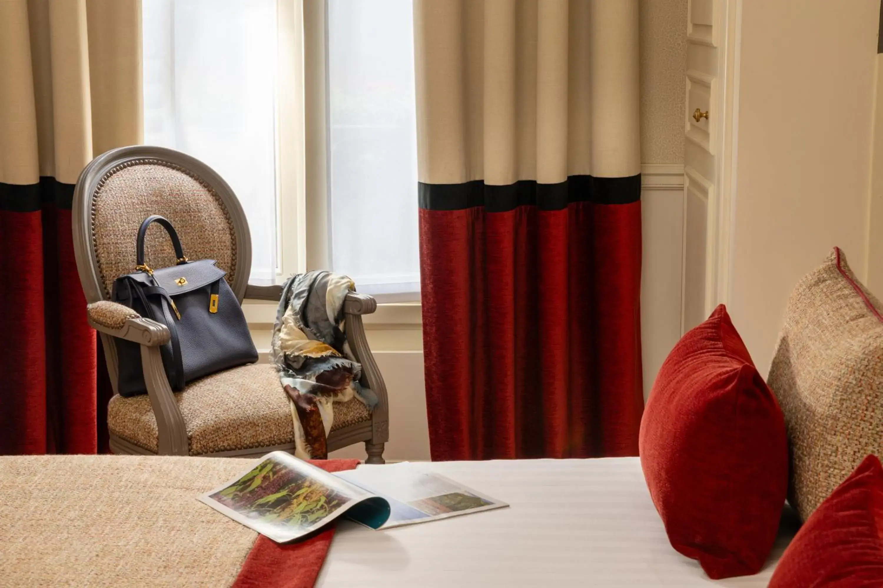 Bedroom, Bed in Arioso Bedroom, Bed in Arioso