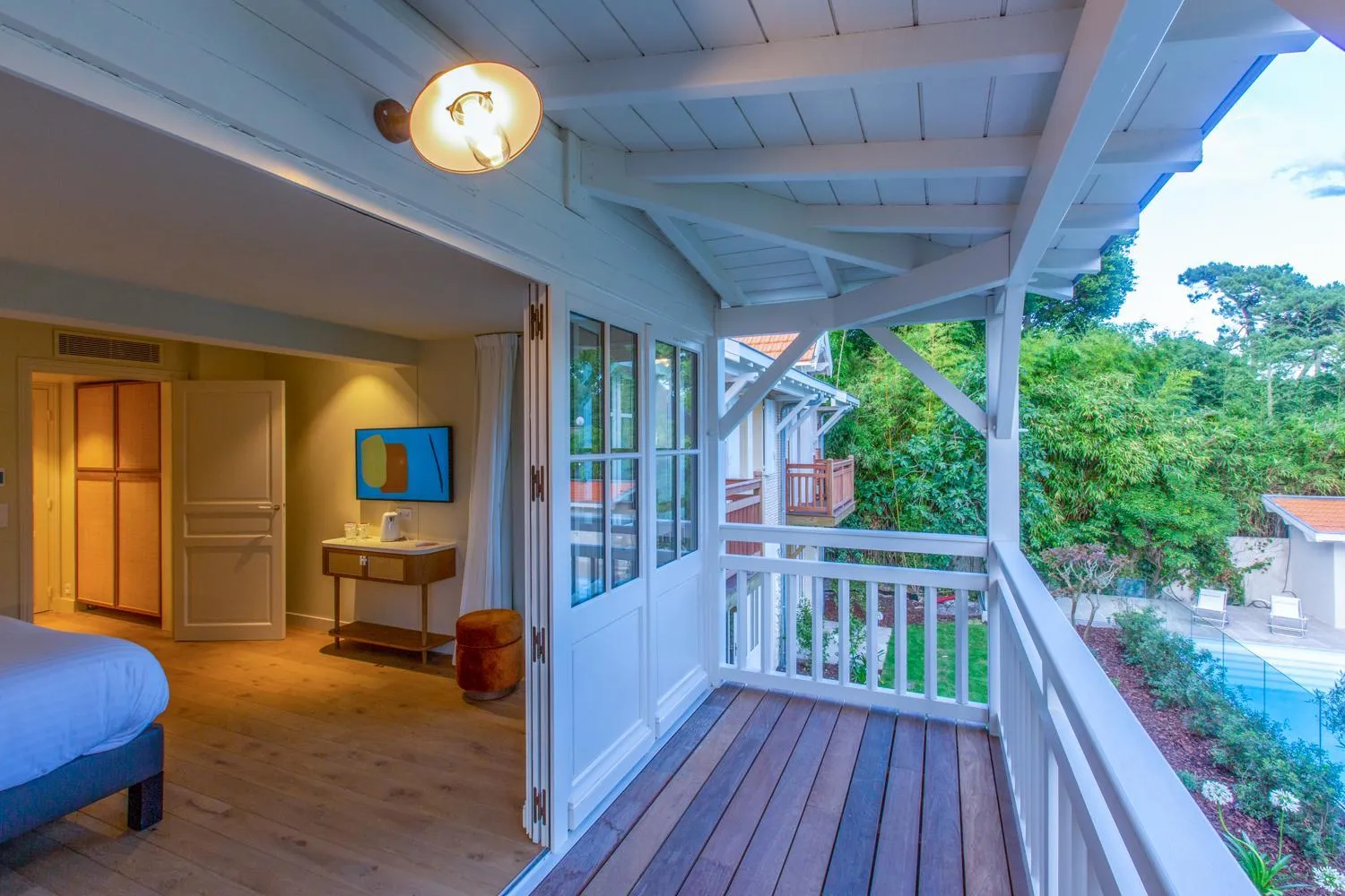 Junior Suite with Balcony in La Villa du Moulleau