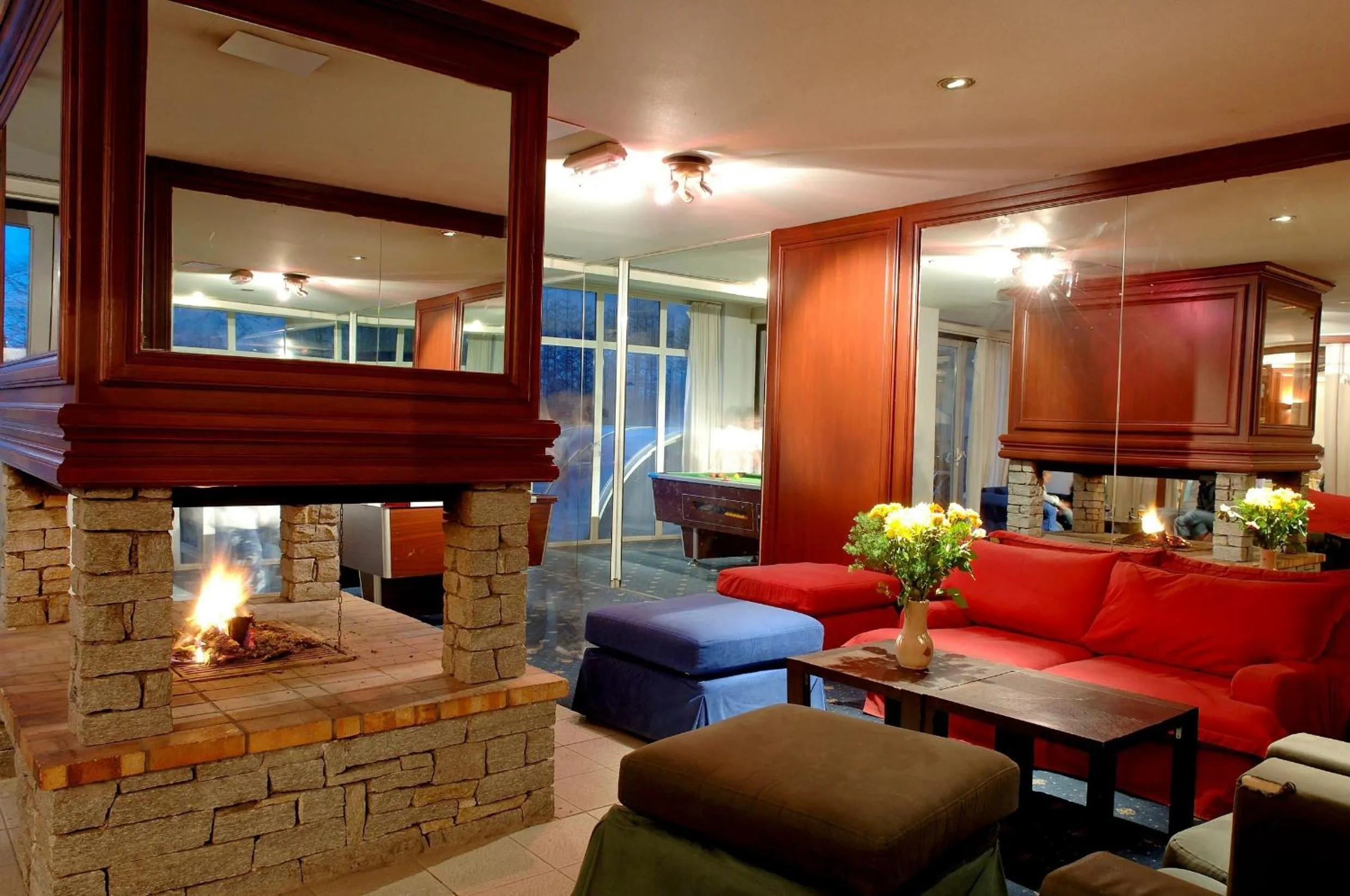 Communal lounge/ TV room in Résidence Pierre & Vacances Les Bergers