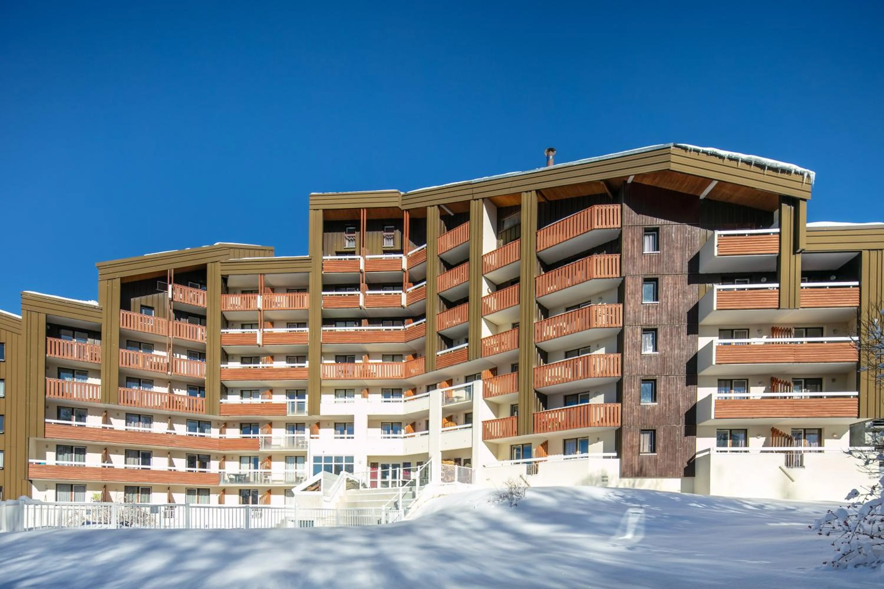 Property building in Résidence Pierre & Vacances Les Bergers