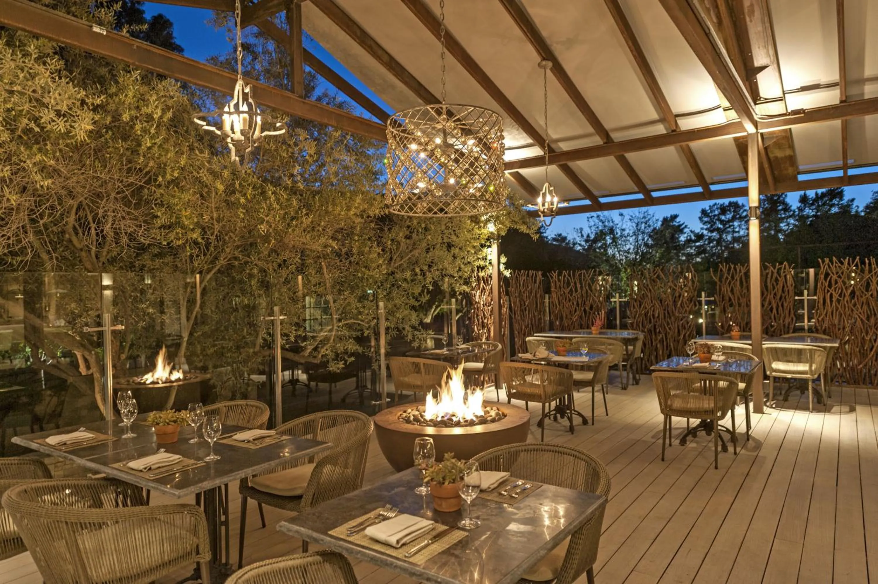 Lounge or bar in Bernardus Lodge & Spa