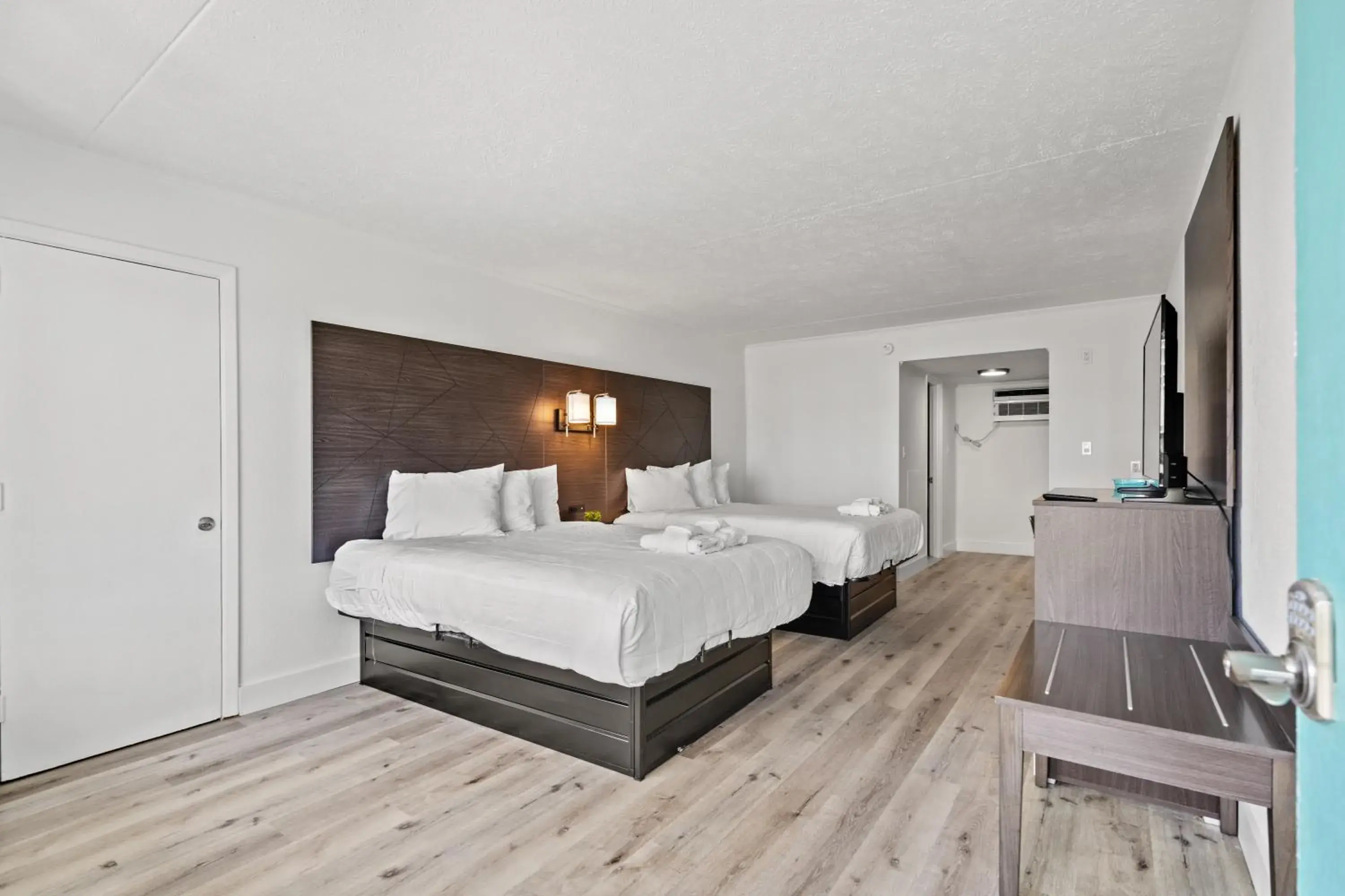 Bedroom, Bed in The Mermaid Inn Bedroom, Bed in The Mermaid Inn