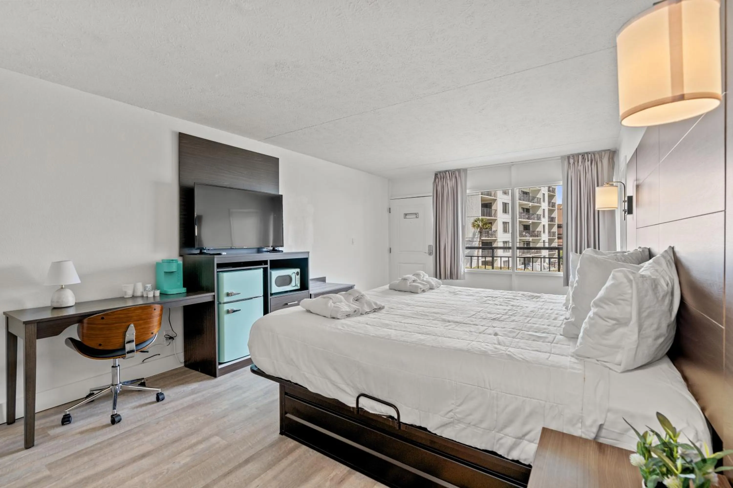 Bedroom, Bed in The Mermaid Inn