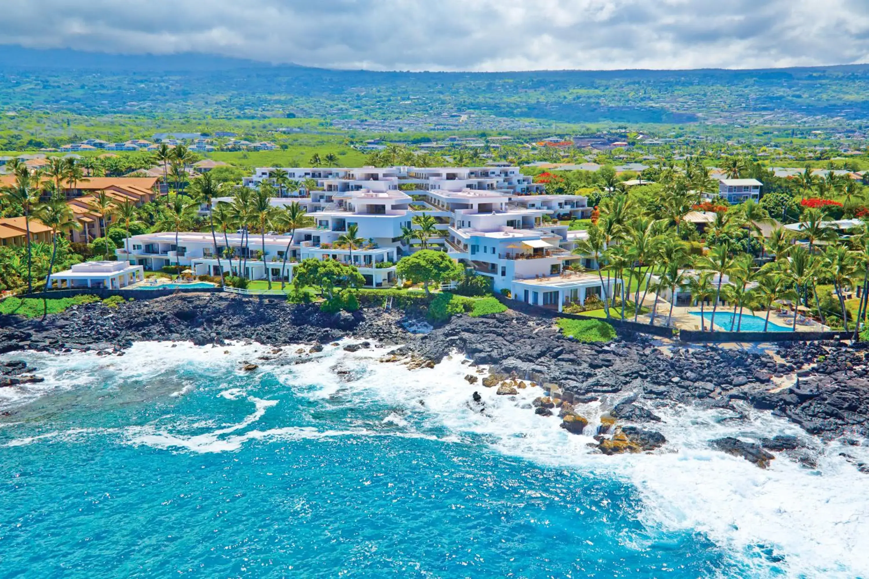 Bird's eye view in Royal Sea Cliff Kona by OUTRIGGER Bird's eye view in Royal Sea Cliff Kona by OUTRIGGER