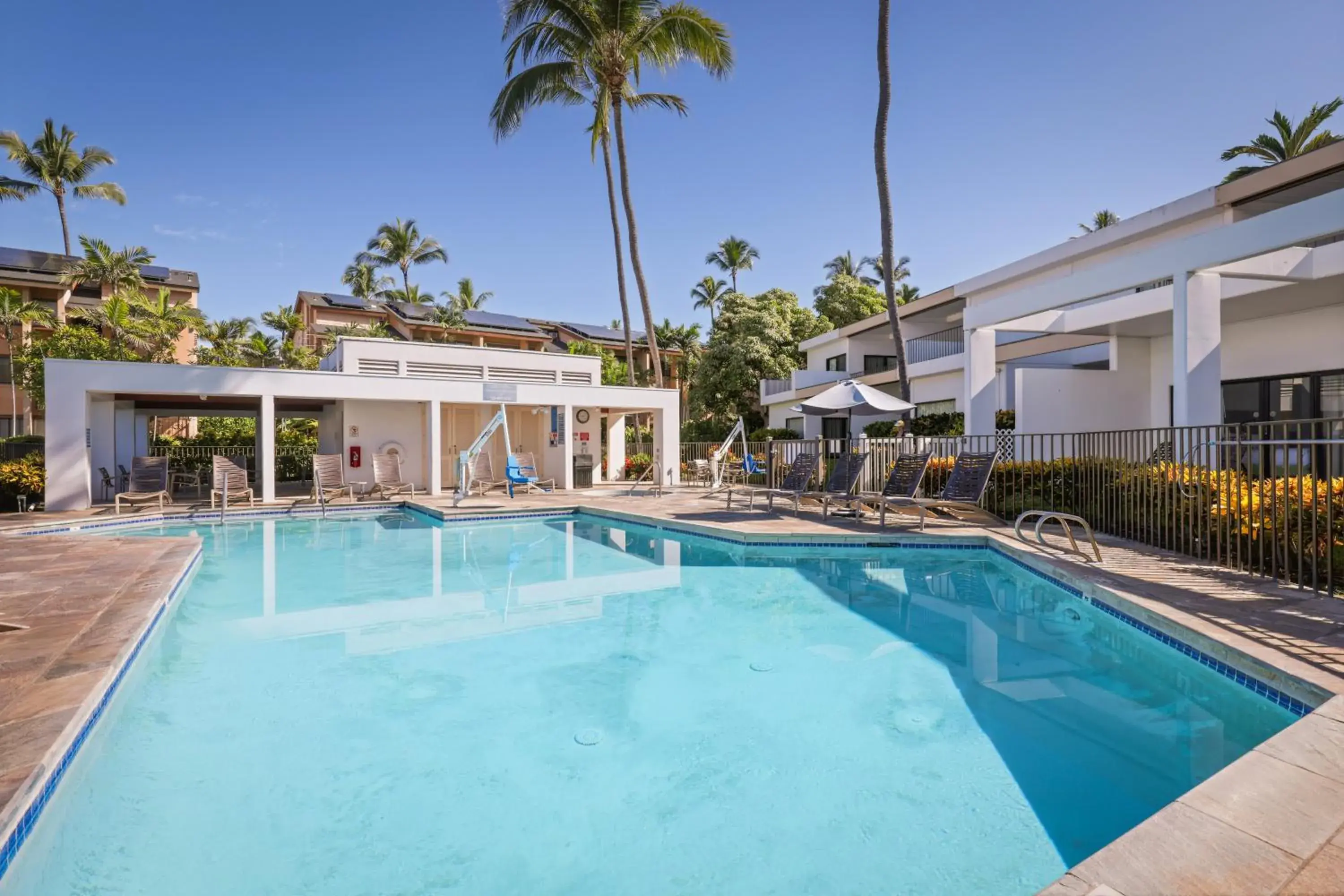Pool view in Royal Sea Cliff Kona by OUTRIGGER Pool view in Royal Sea Cliff Kona by OUTRIGGER