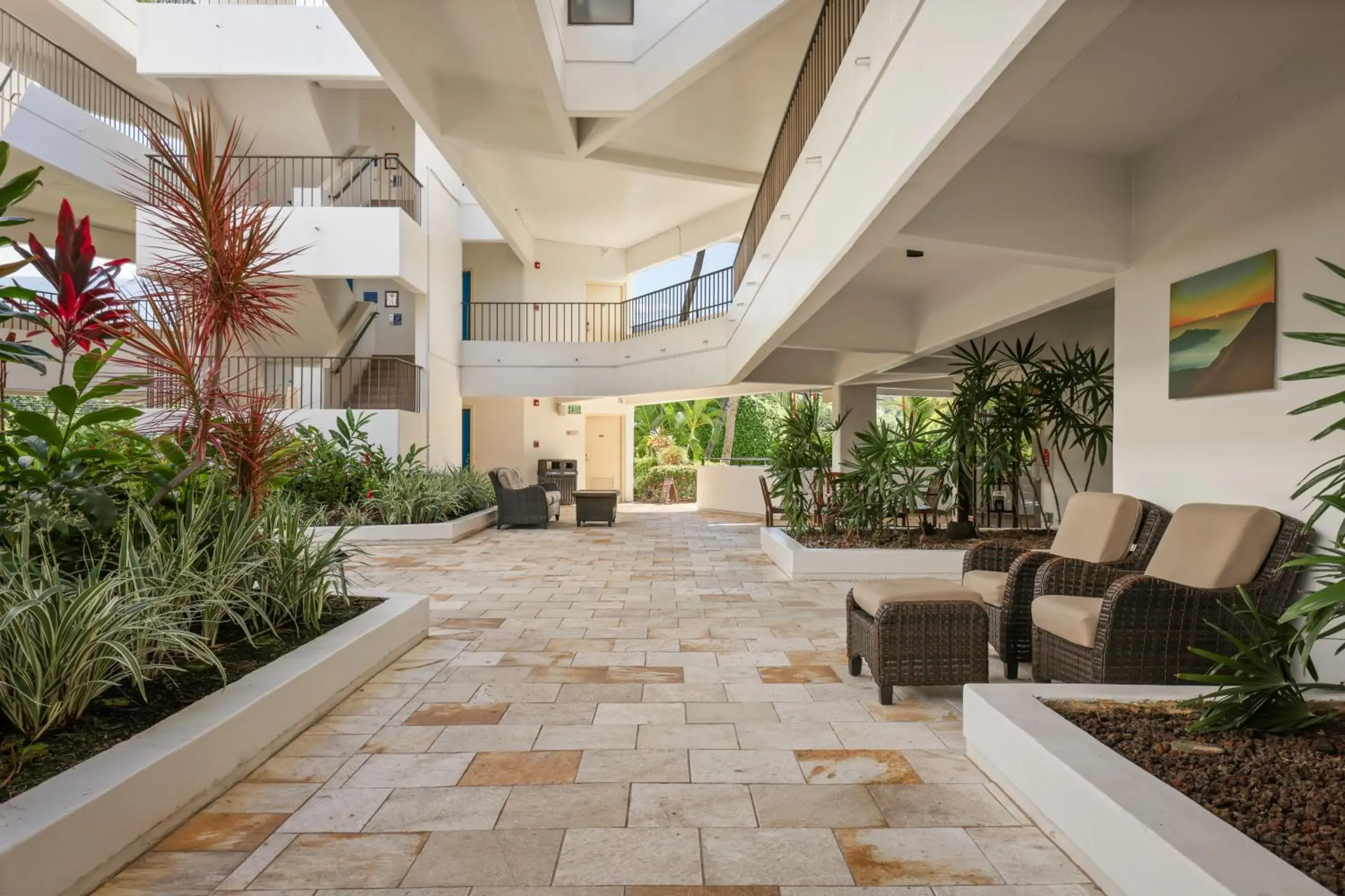 Lobby or reception in Royal Sea Cliff Kona by OUTRIGGER Lobby or reception in Royal Sea Cliff Kona by OUTRIGGER