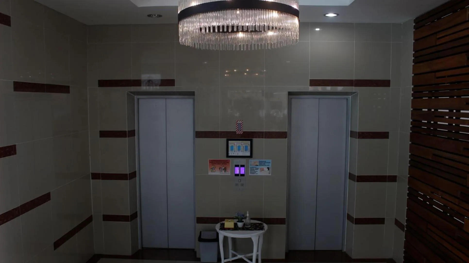 elevator in Hotel Nalendra Plaza Subang