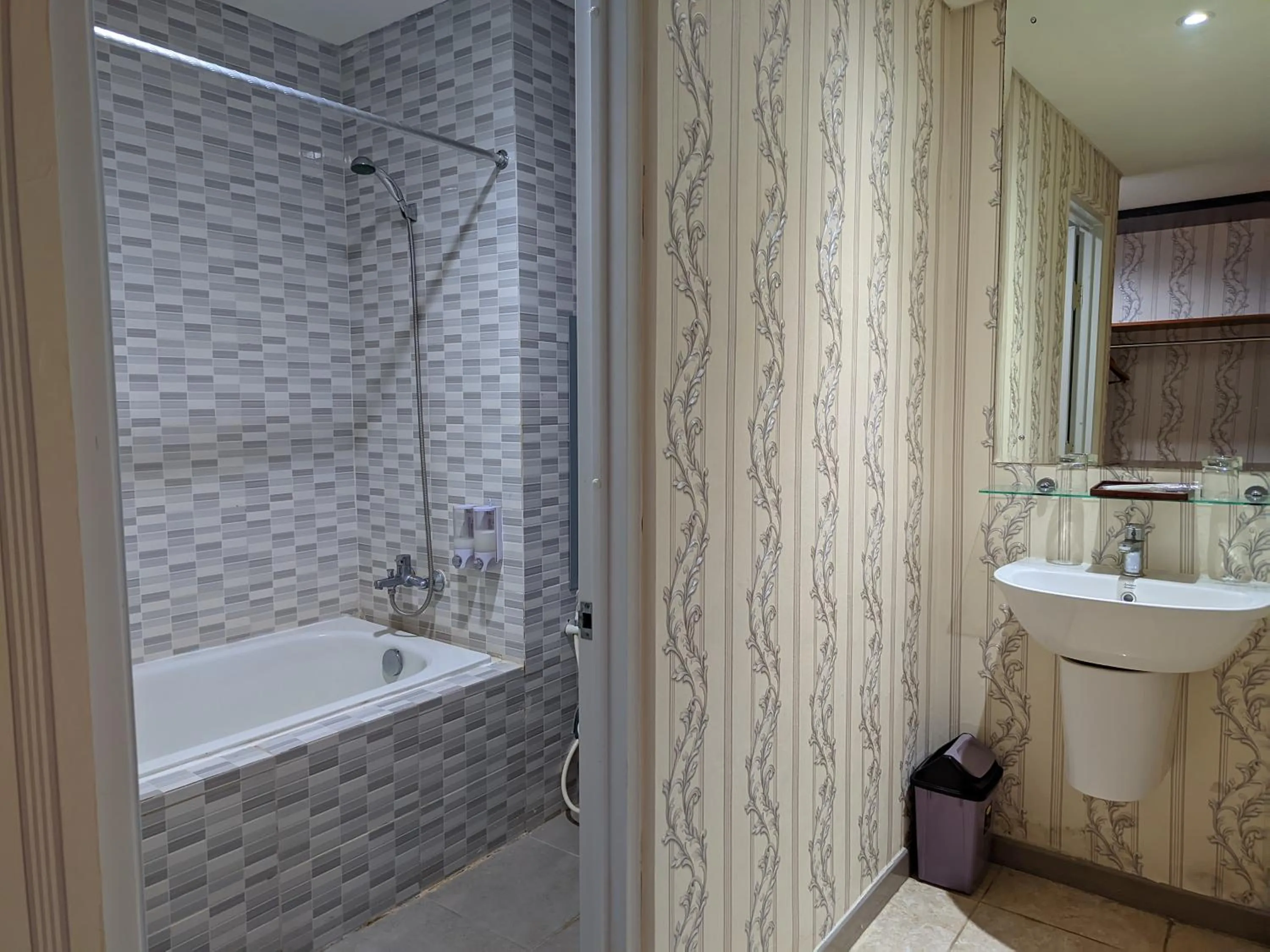 Toilet in Hotel Nalendra Plaza Subang