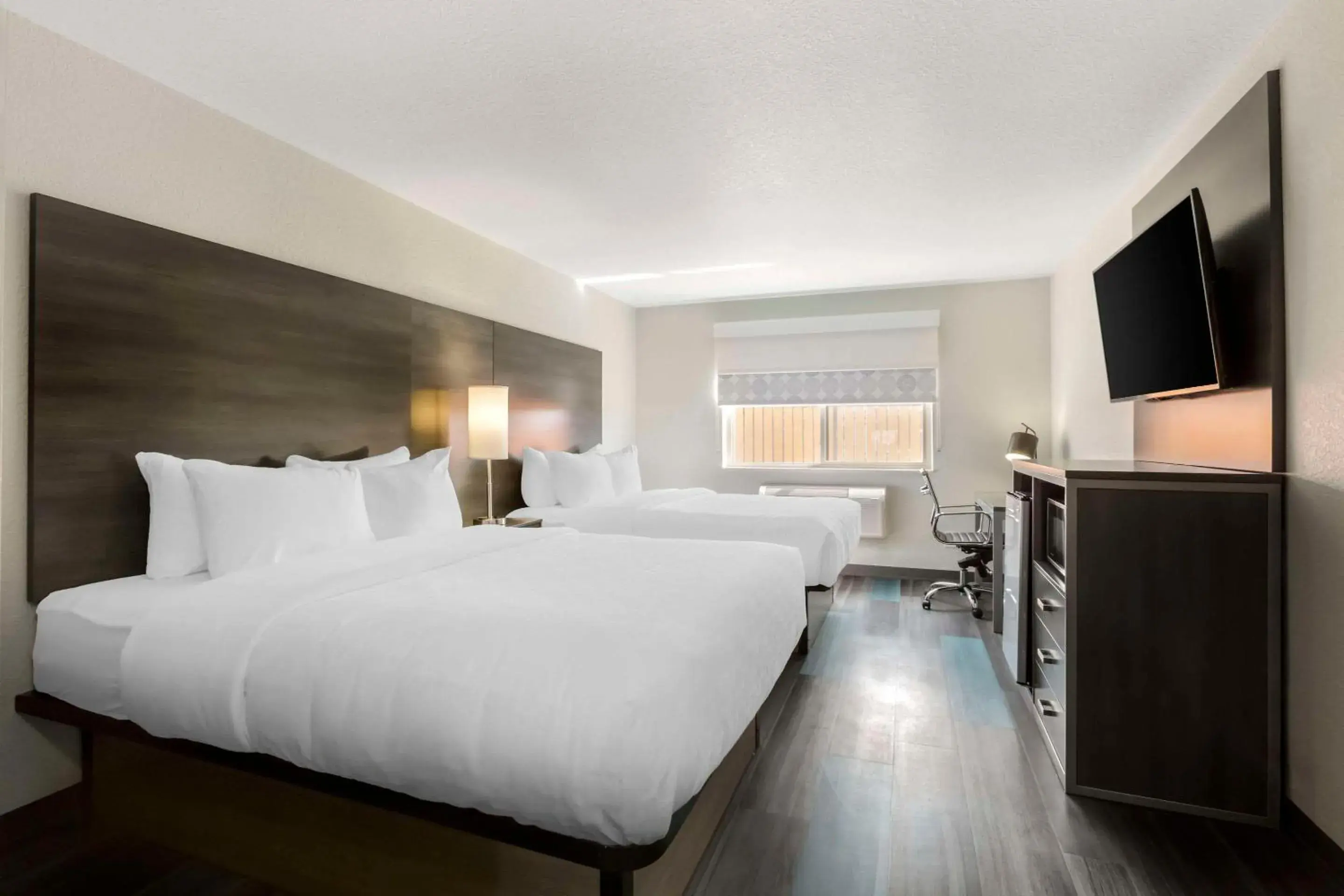 Bedroom, Bed in Clarion Pointe Prescott Valley Bedroom, Bed in Clarion Pointe Prescott Valley