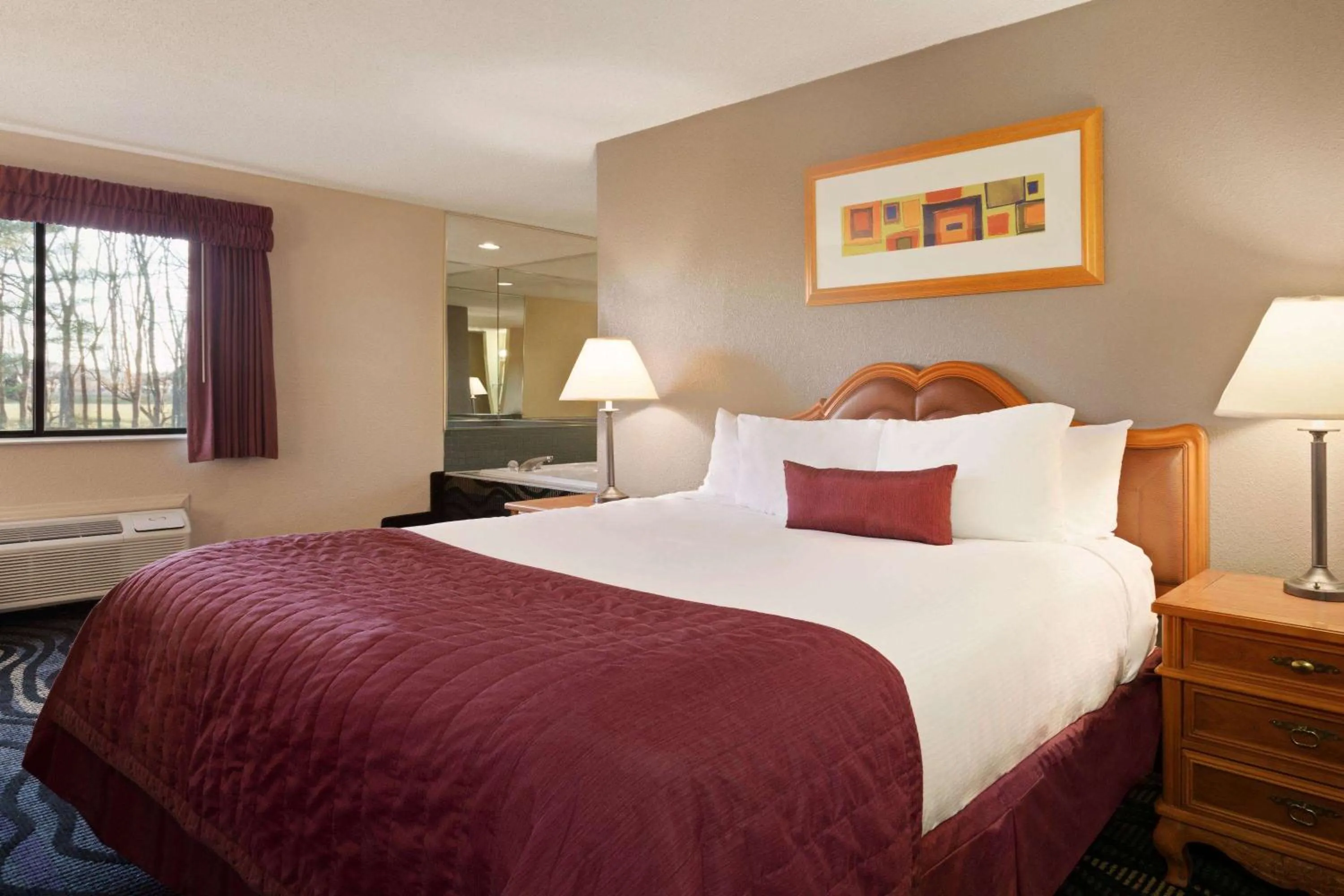 Photo of the whole room, Bed in Baymont by Wyndham Logan