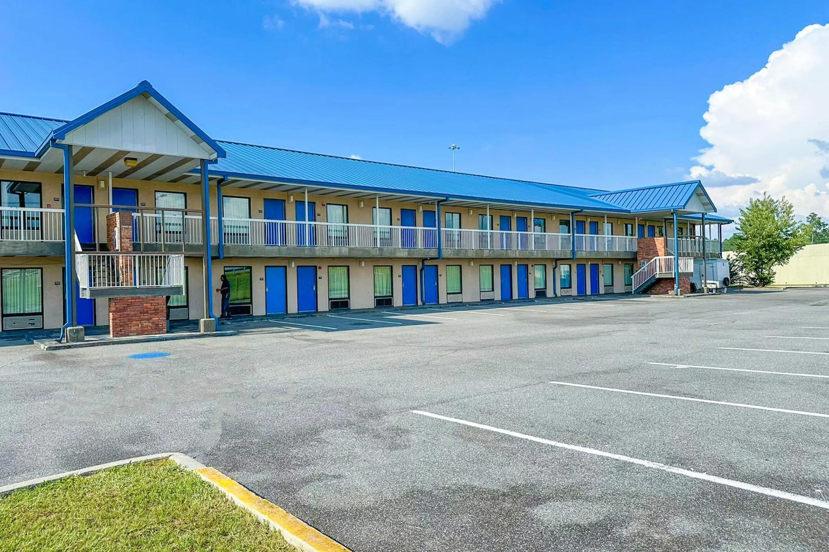 On site in Hahira Inn By OYO near Valdosta