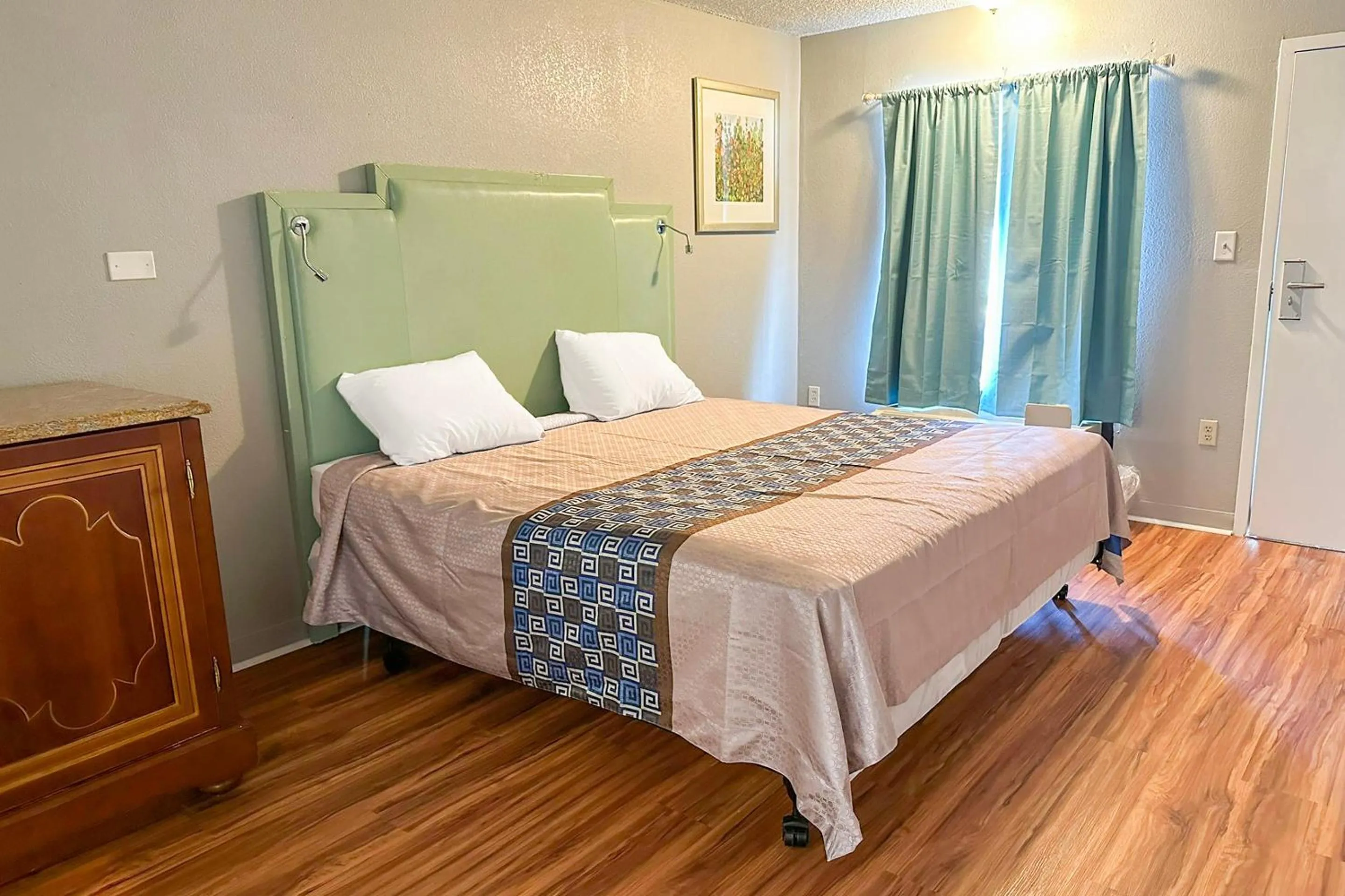 Bedroom, Bed in Hahira Inn By OYO near Valdosta