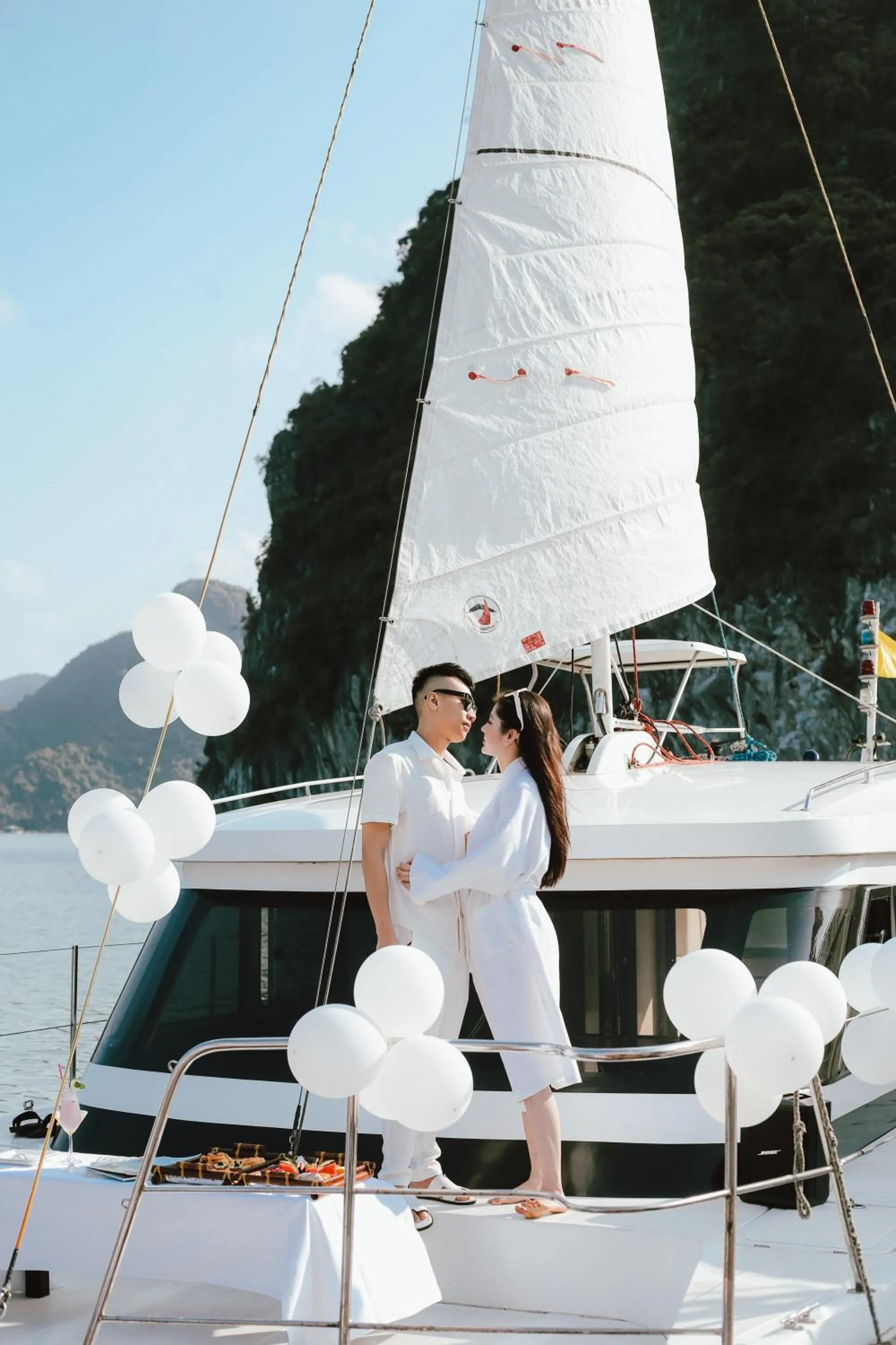 Scarlet Pearl Cruises - Wonder On Lan Ha Bay