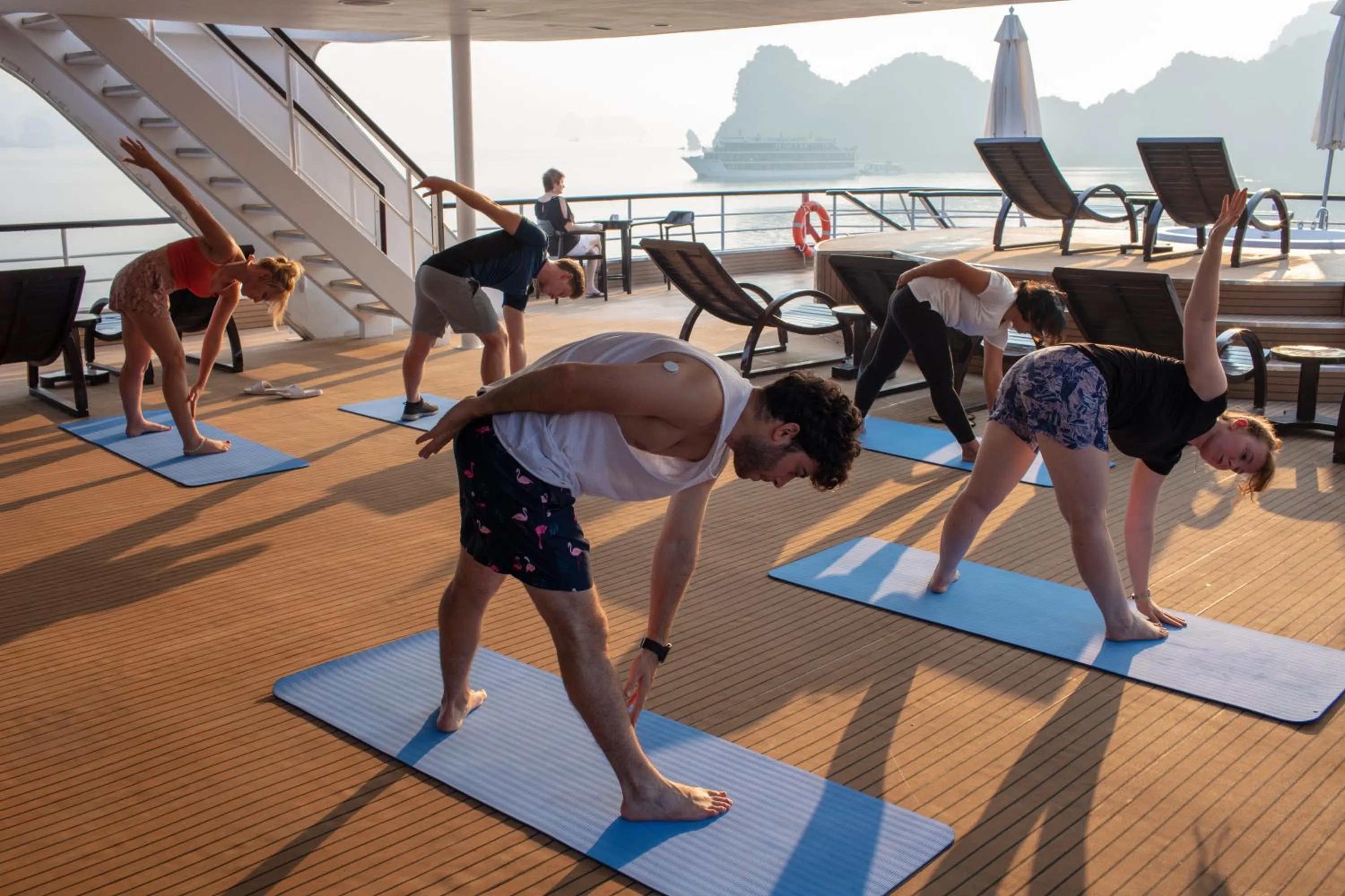 Activities in Scarlet Pearl Cruises - Wonder On Lan Ha Bay