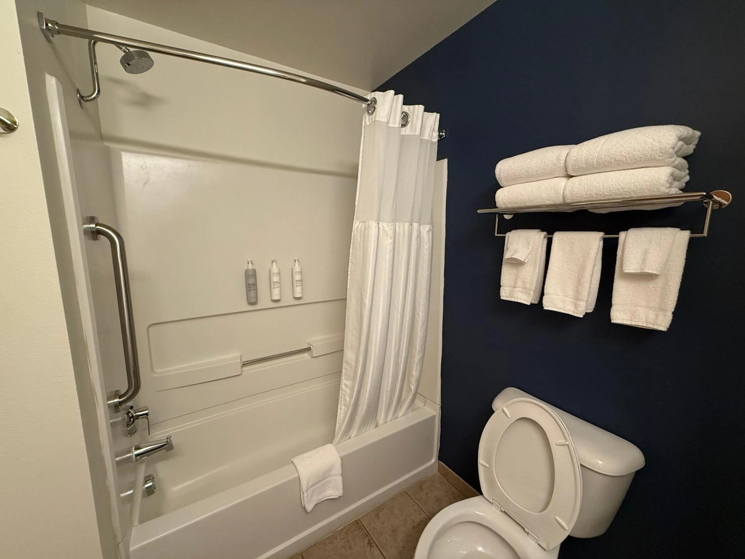 Spark By Hilton Smithfield I-95