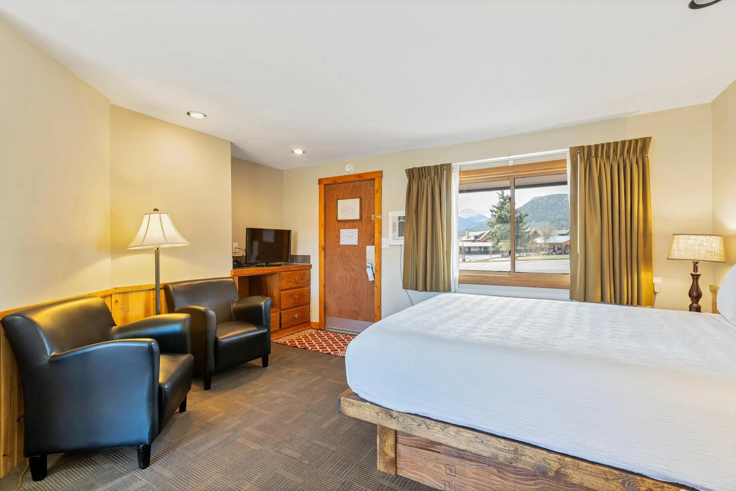 Bed in Murphy's Resort