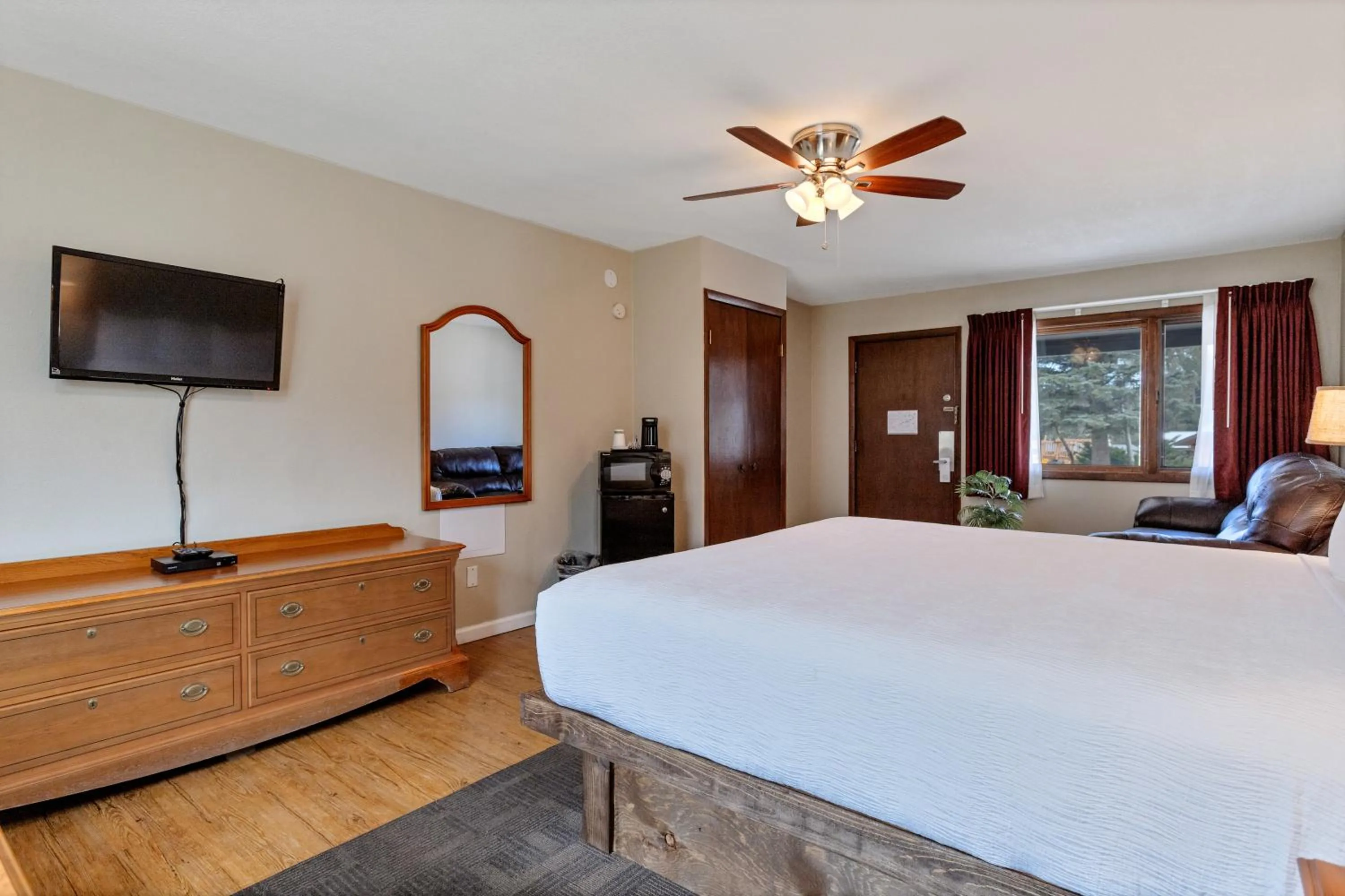 Bed in Murphy's Resort