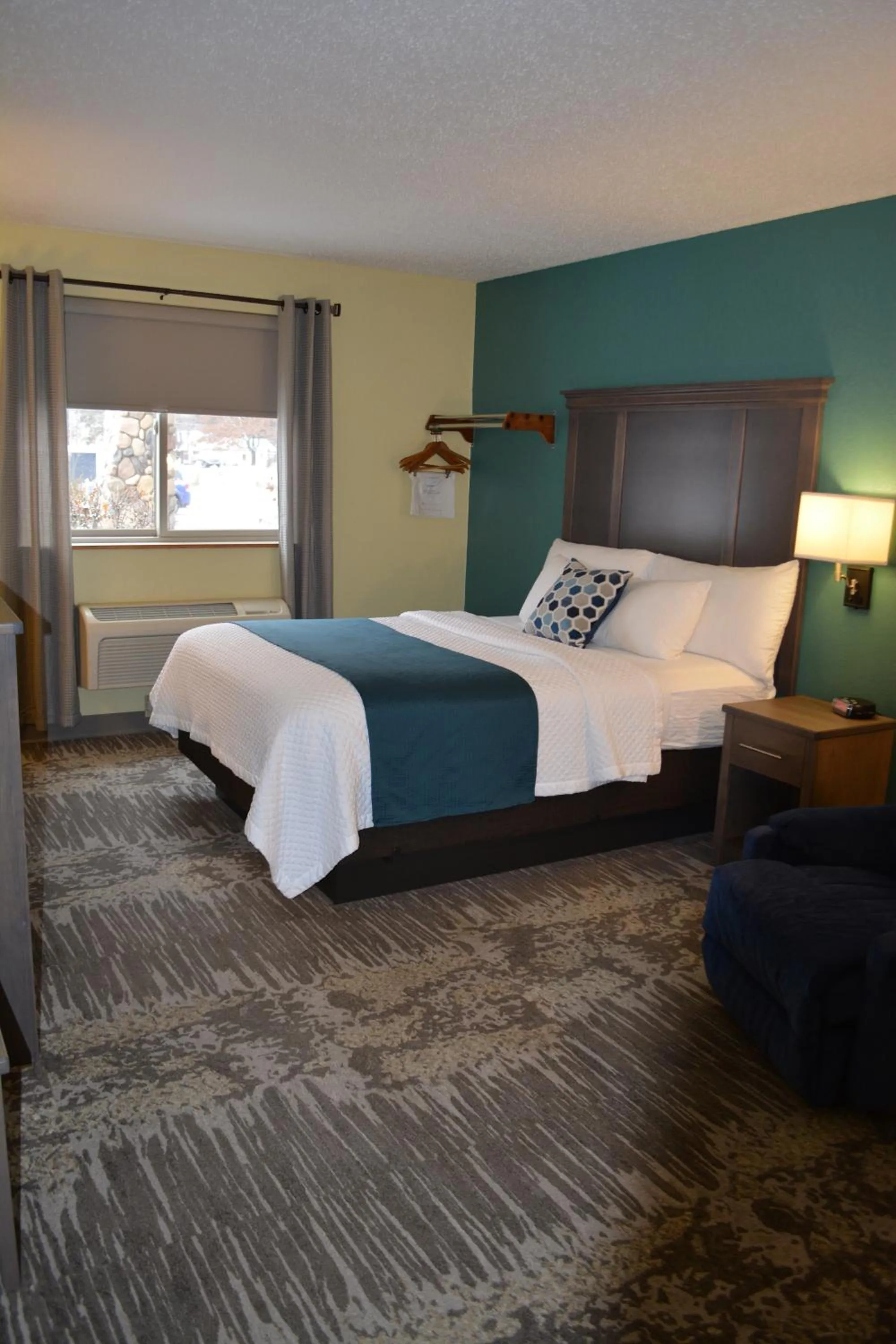 Bedroom, Bed in I M Hotel by Timberlake