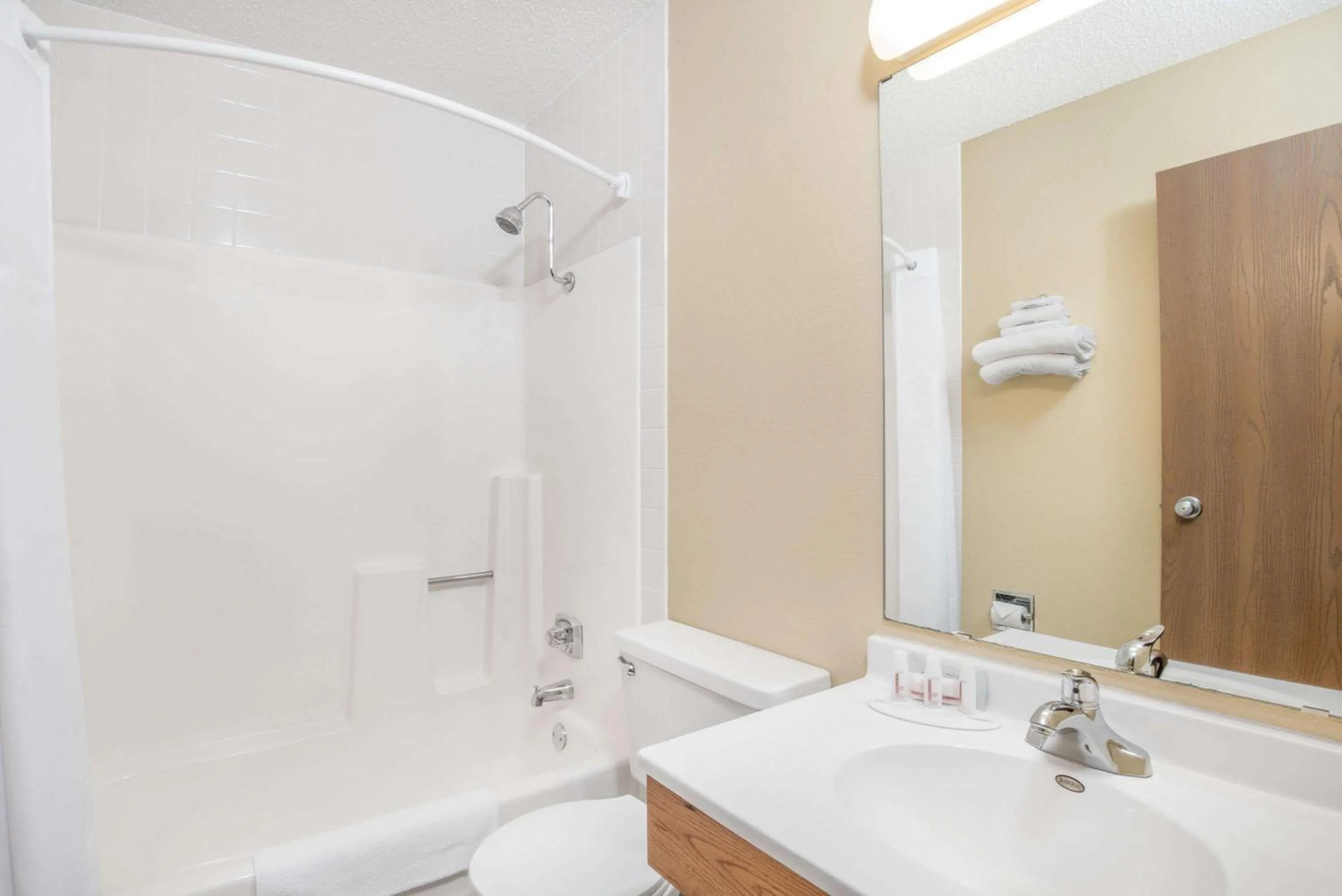 Bathroom in I M Hotel by Timberlake