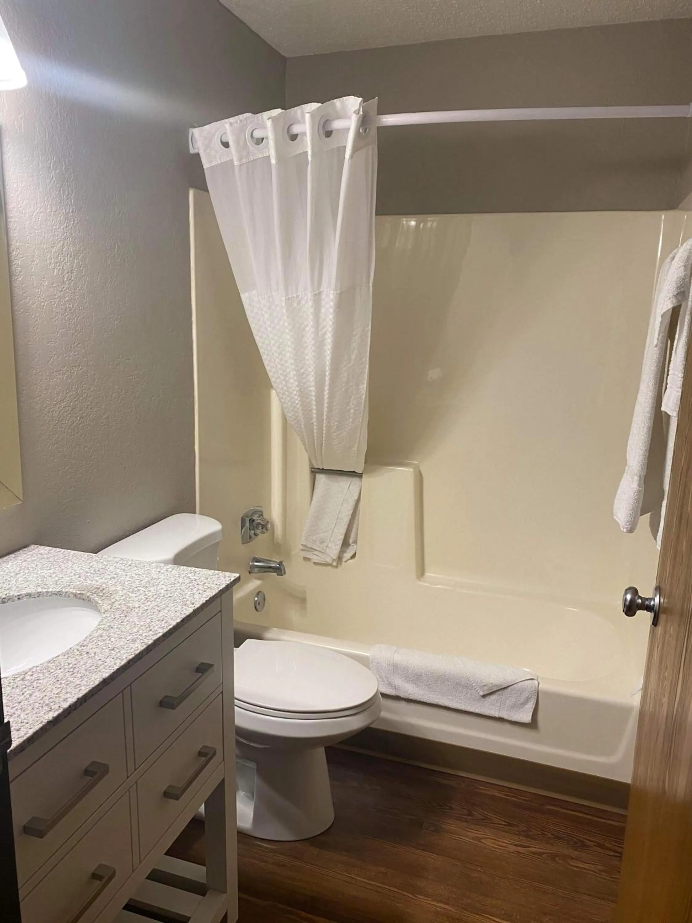 Bathroom in I M Hotel by Timberlake