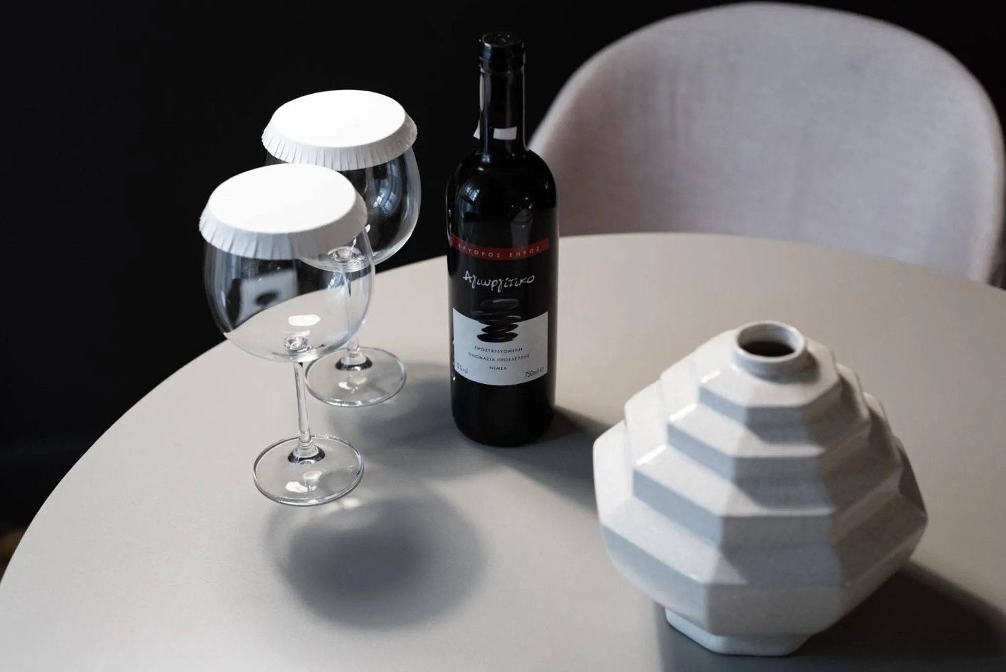 Decorative detail in 33SolonosSuites