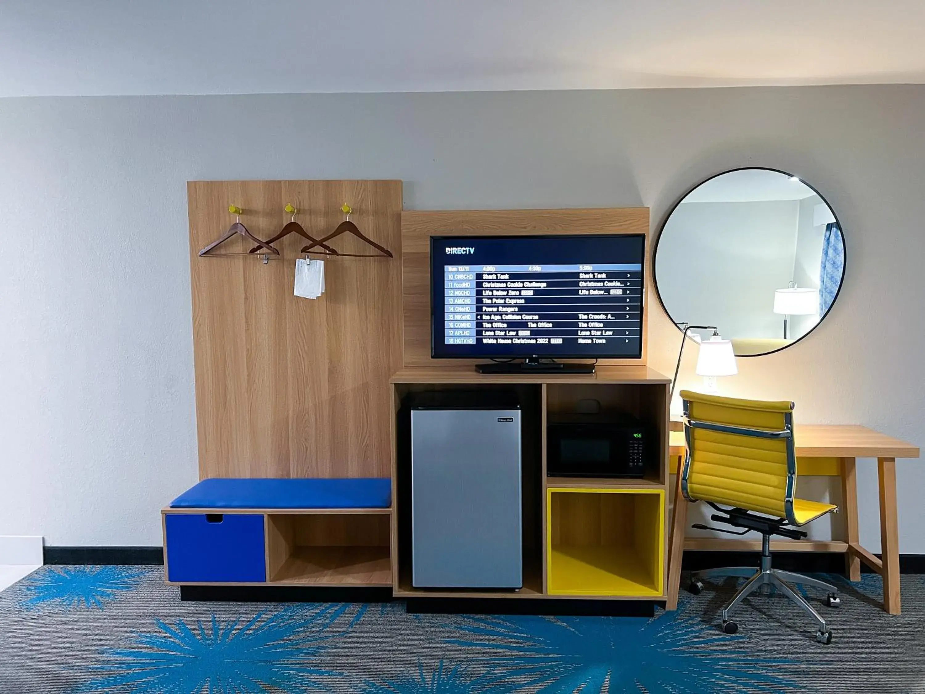 King Room - Mobility Access/Non-Smoking in Days Inn & Suites by Wyndham Santa Rosa, NM King Room - Mobility Access/Non-Smoking in Days Inn & Suites by Wyndham Santa Rosa, NM