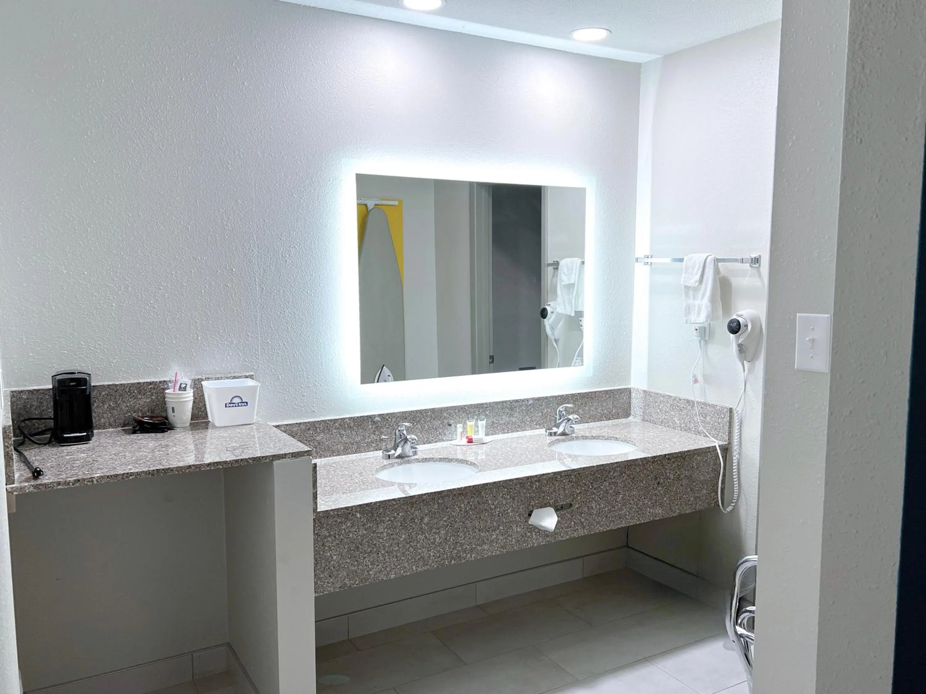 Bathroom in Days Inn & Suites by Wyndham Santa Rosa, NM